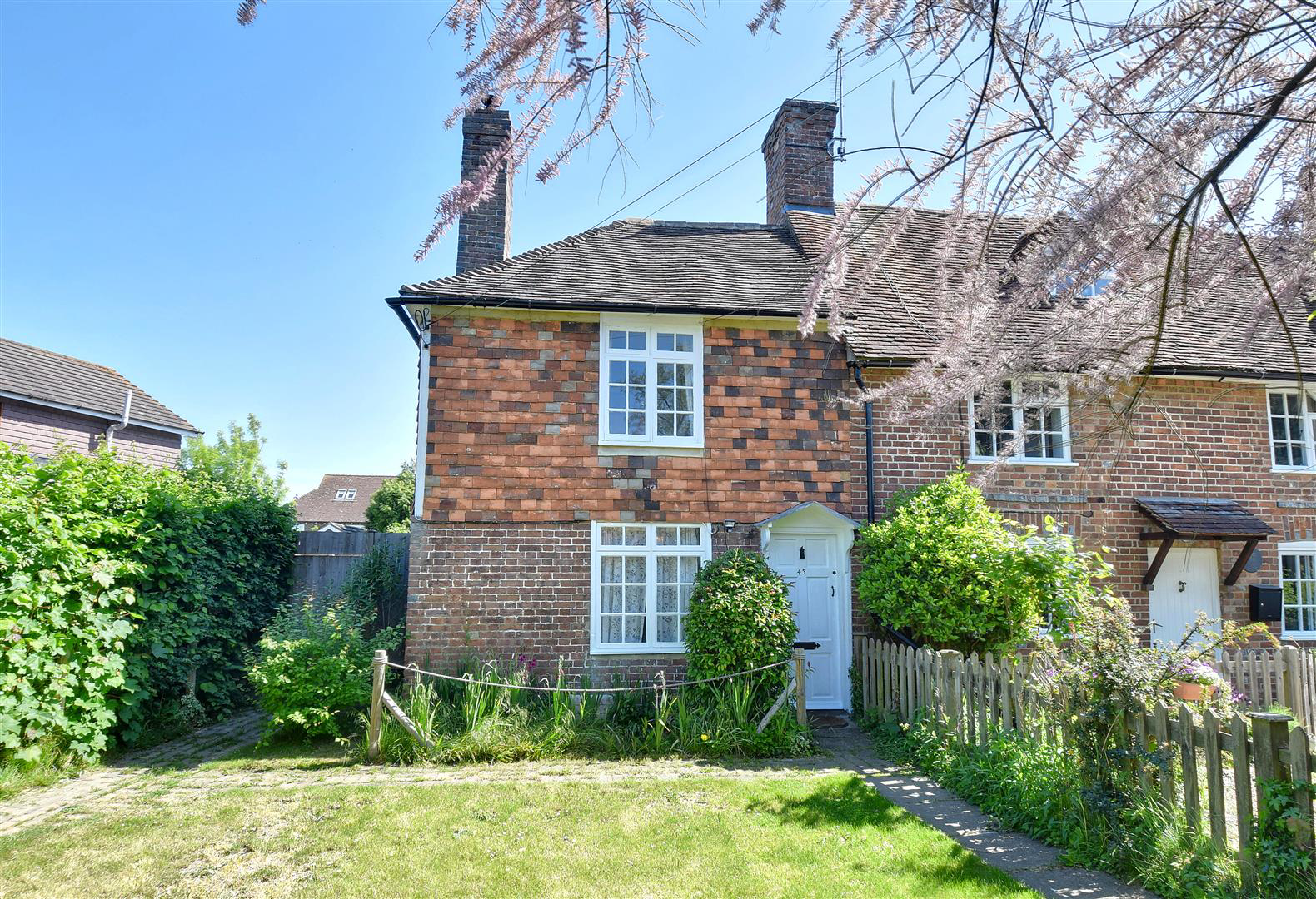 Front Road, Woodchurch