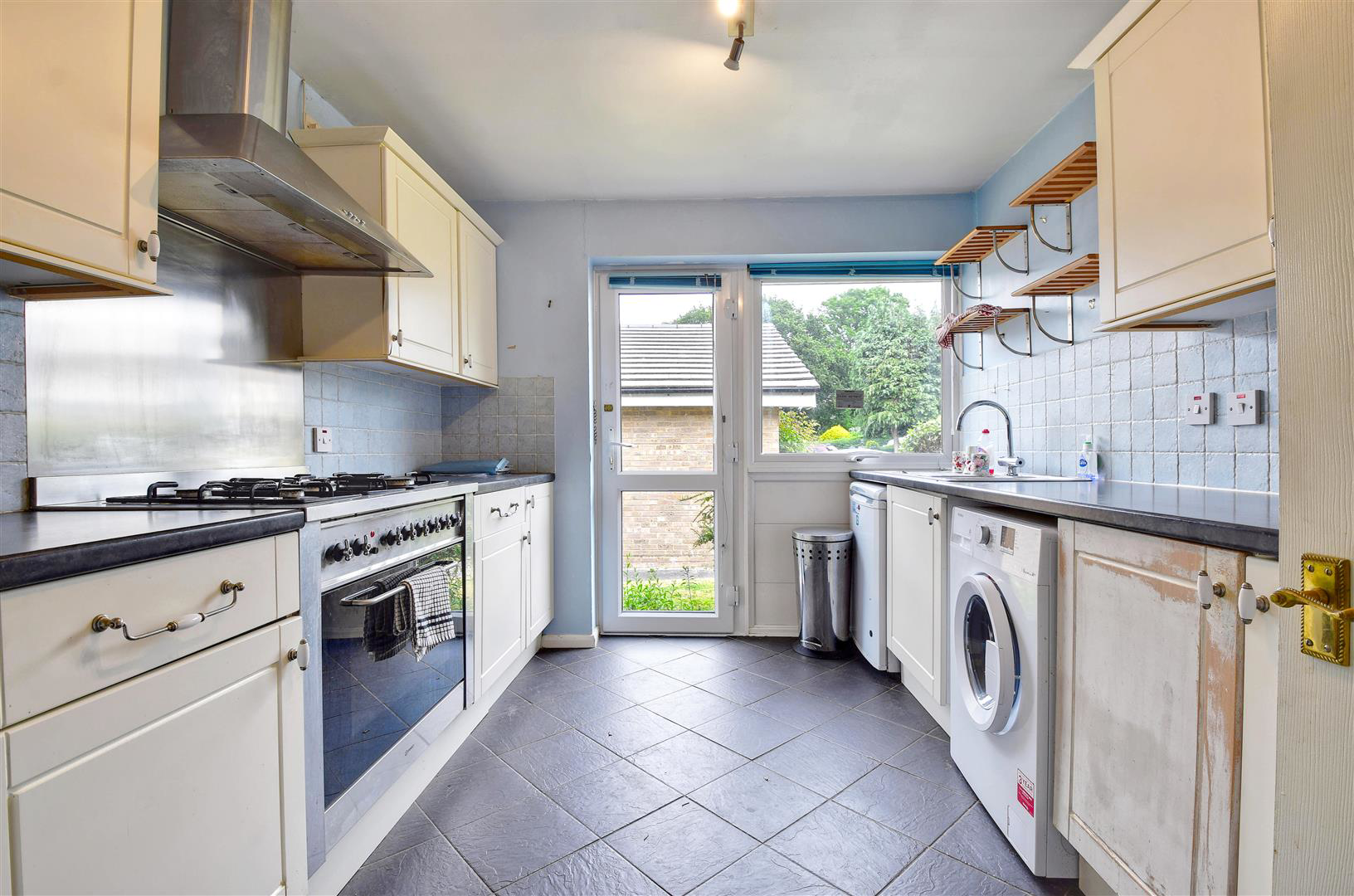 Curteis Road, Tenterden, photo 3