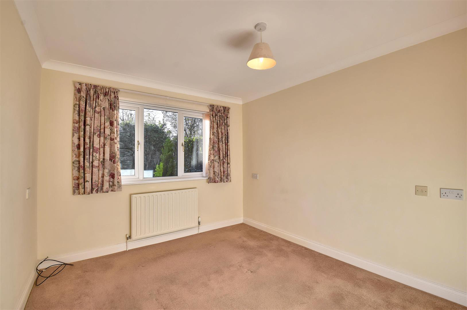 Eastwell Meadows, Tenterden, photo 6