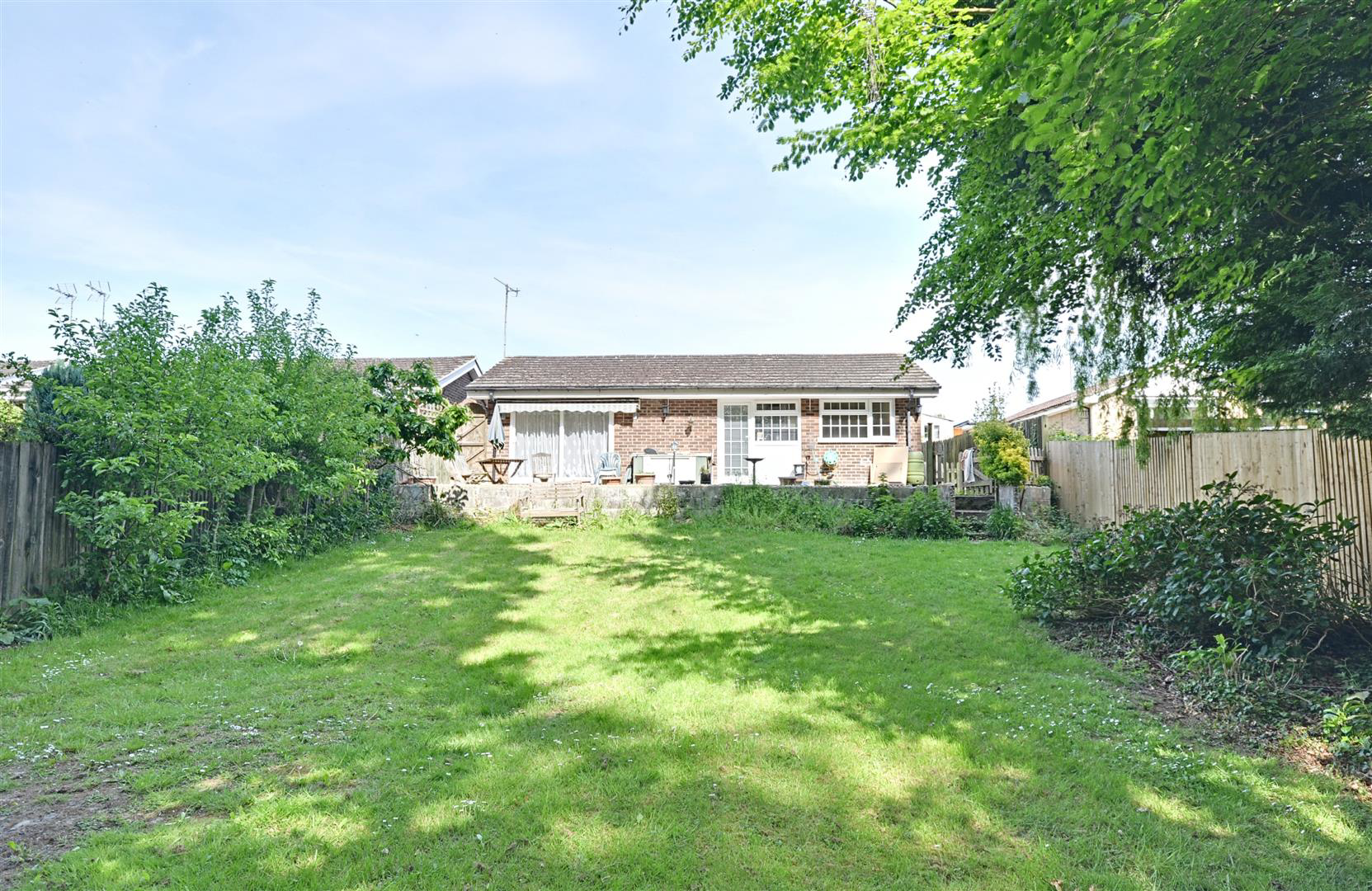 Haffenden Road, Tenterden, photo 9