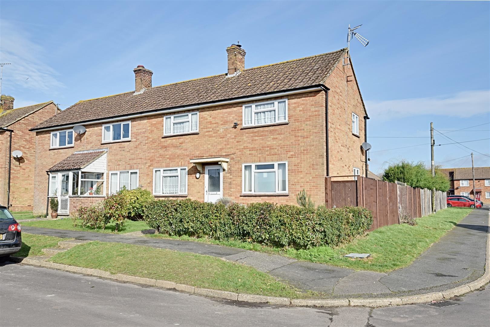 Semi-detached home and adjoining building plot at Heathside, Appledore