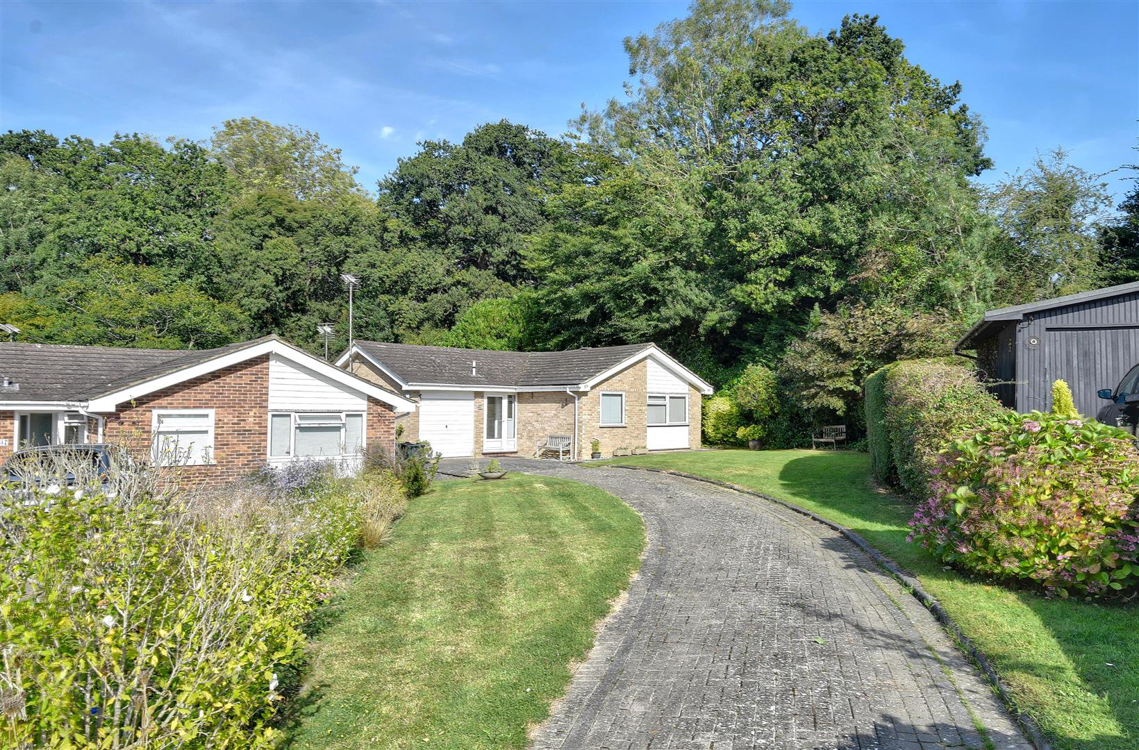 Haffenden Road, Tenterden, photo 3