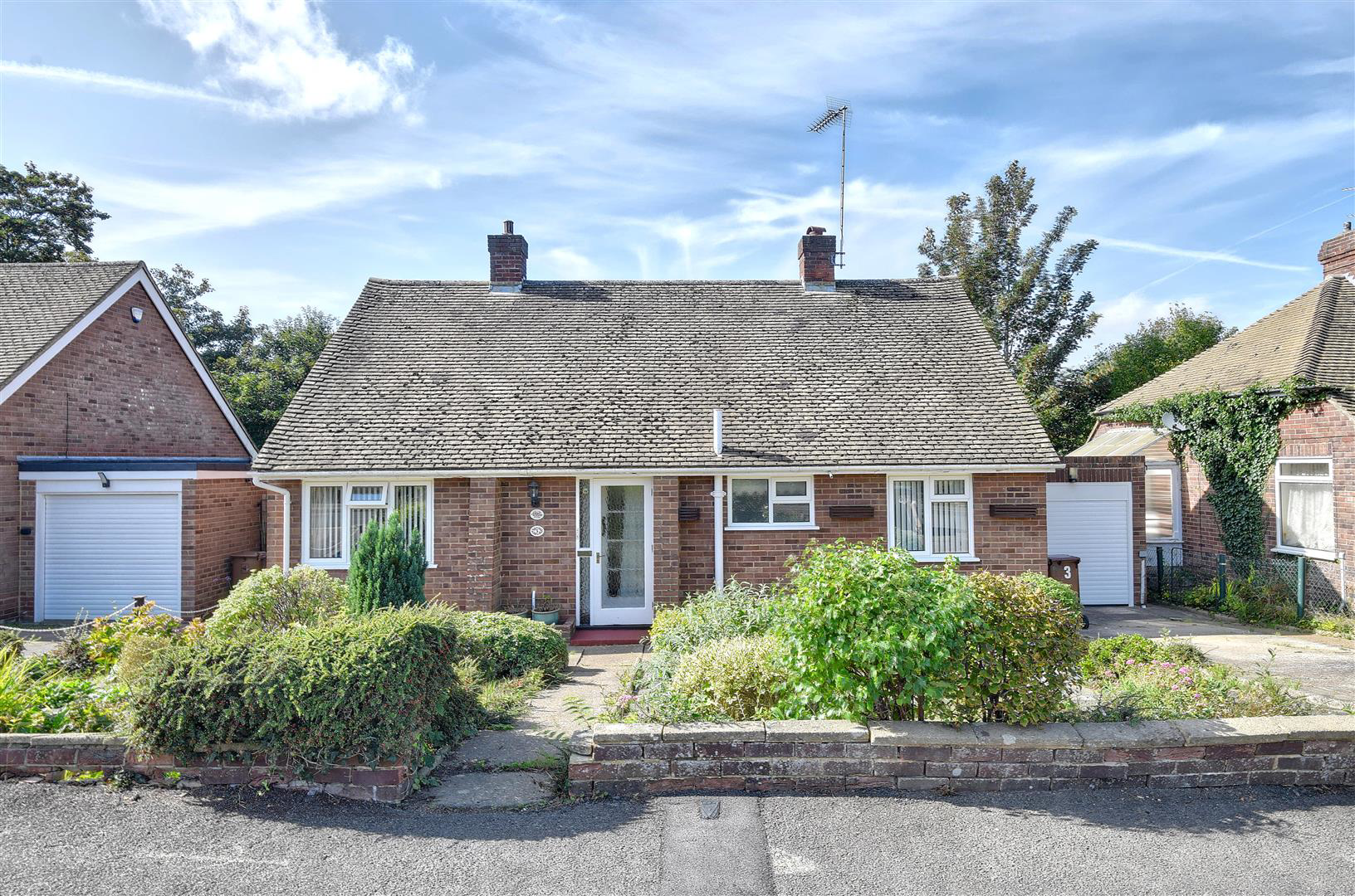 Wealden Avenue, Tenterden, photo 12