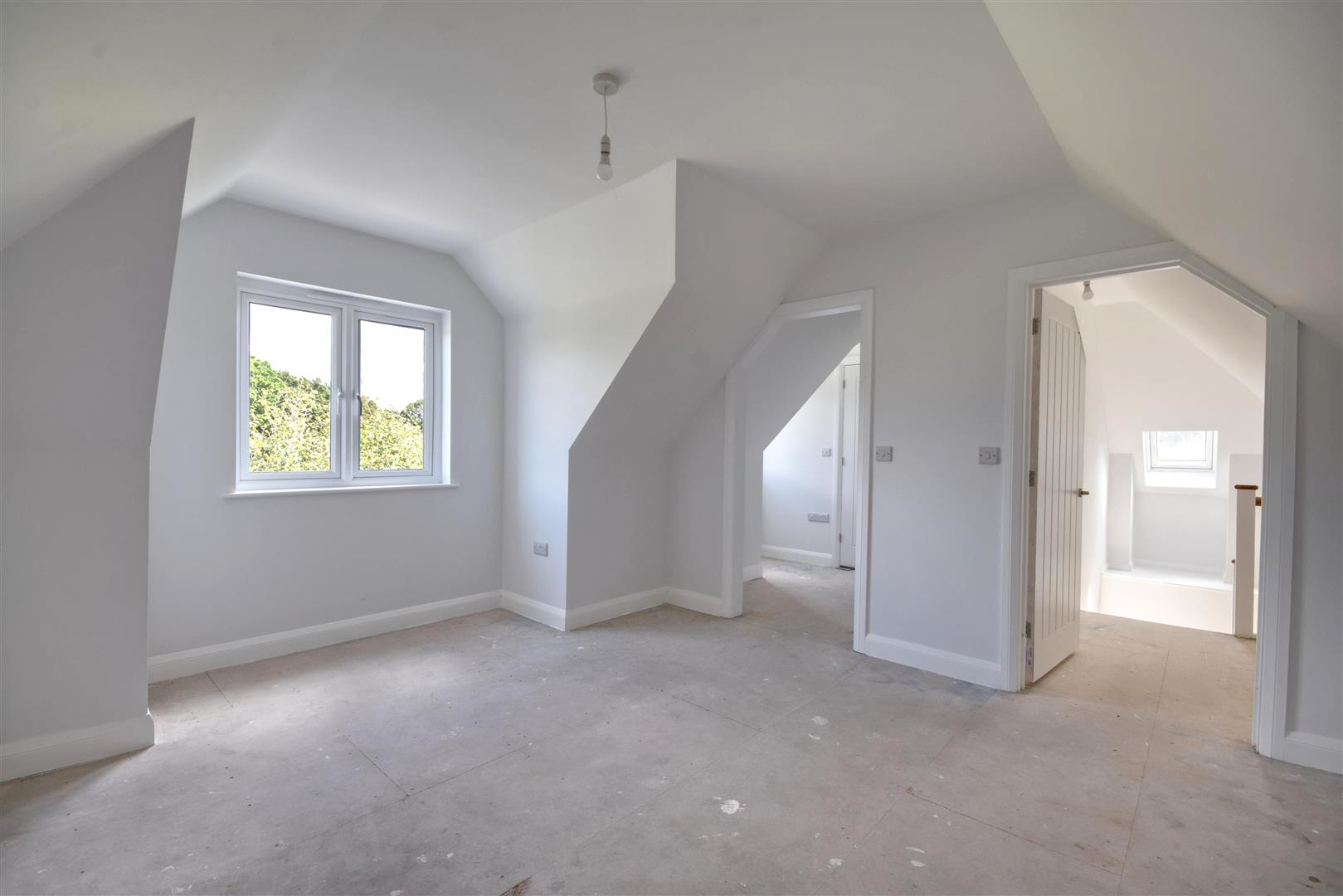 Chitcombe Road, Broad Oak, photo 16