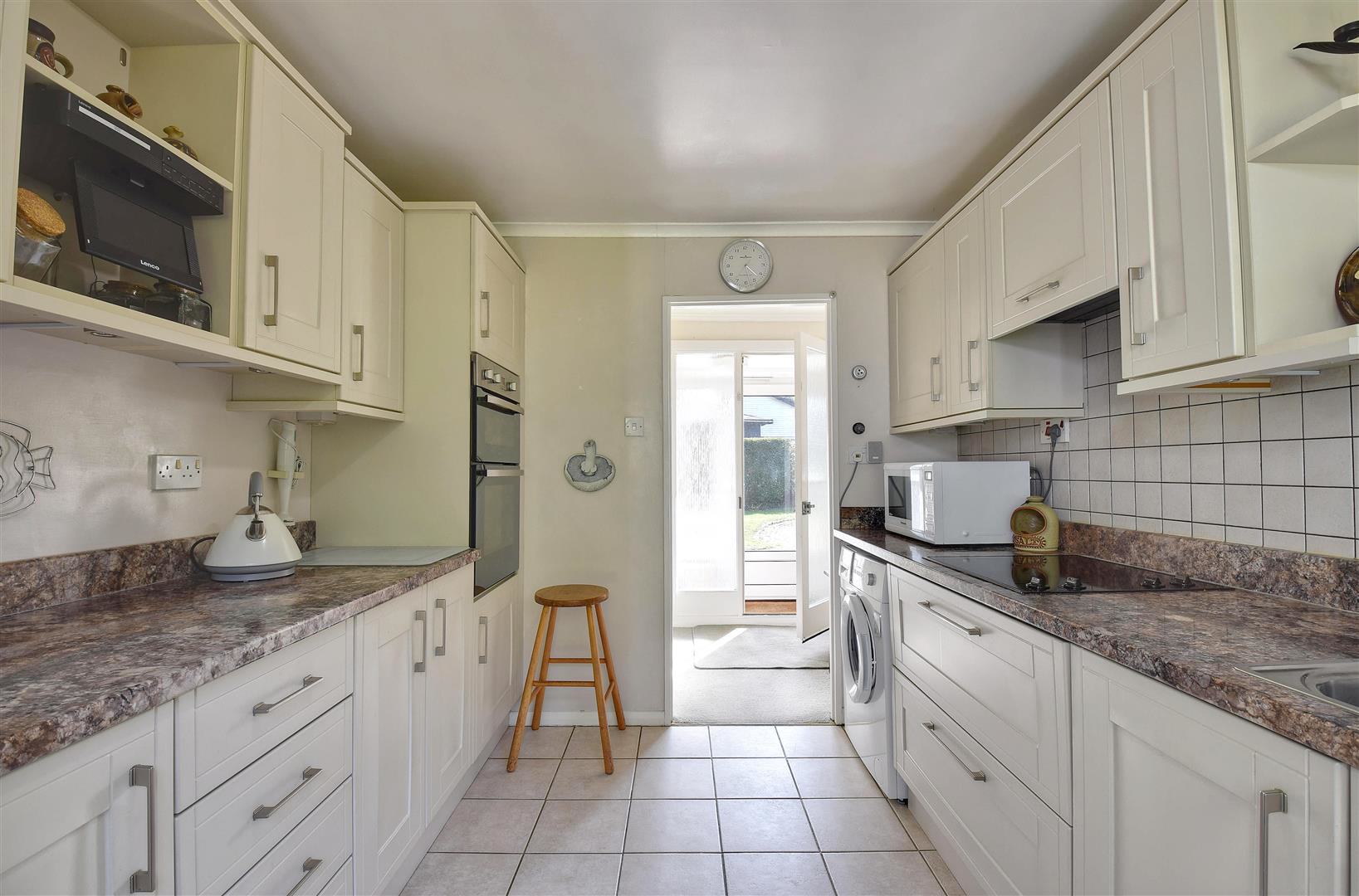 Haffenden Road, Tenterden, photo 15