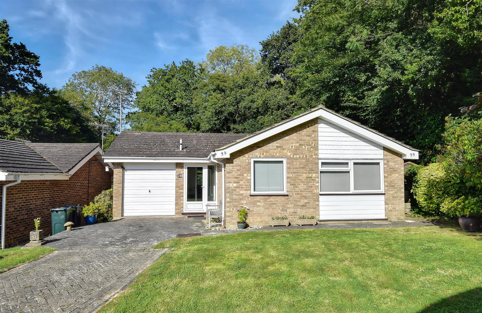 Haffenden Road, Tenterden, photo 16