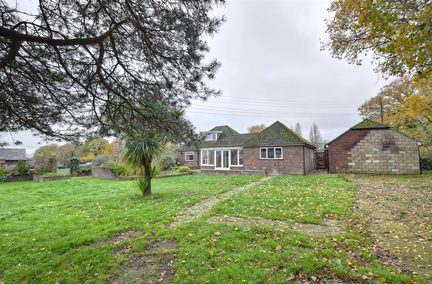 Bethersden Road, Woodchurch