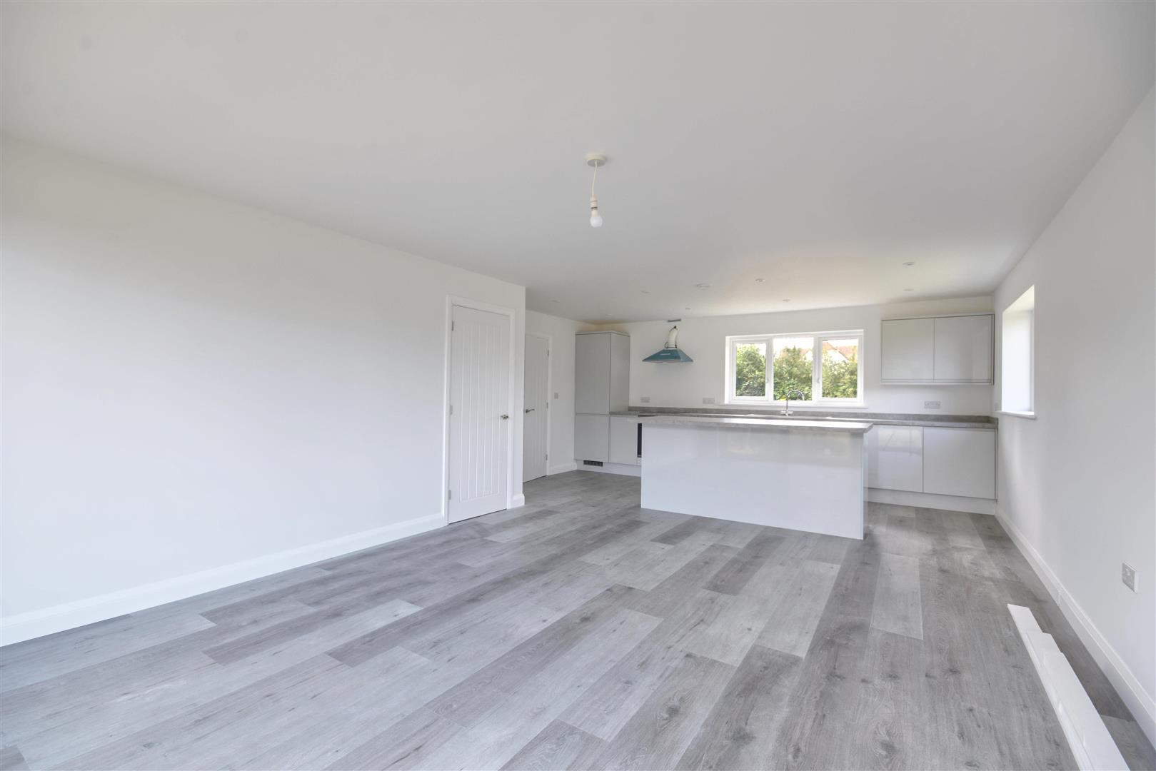 Chitcombe Road, Broad Oak, photo 3