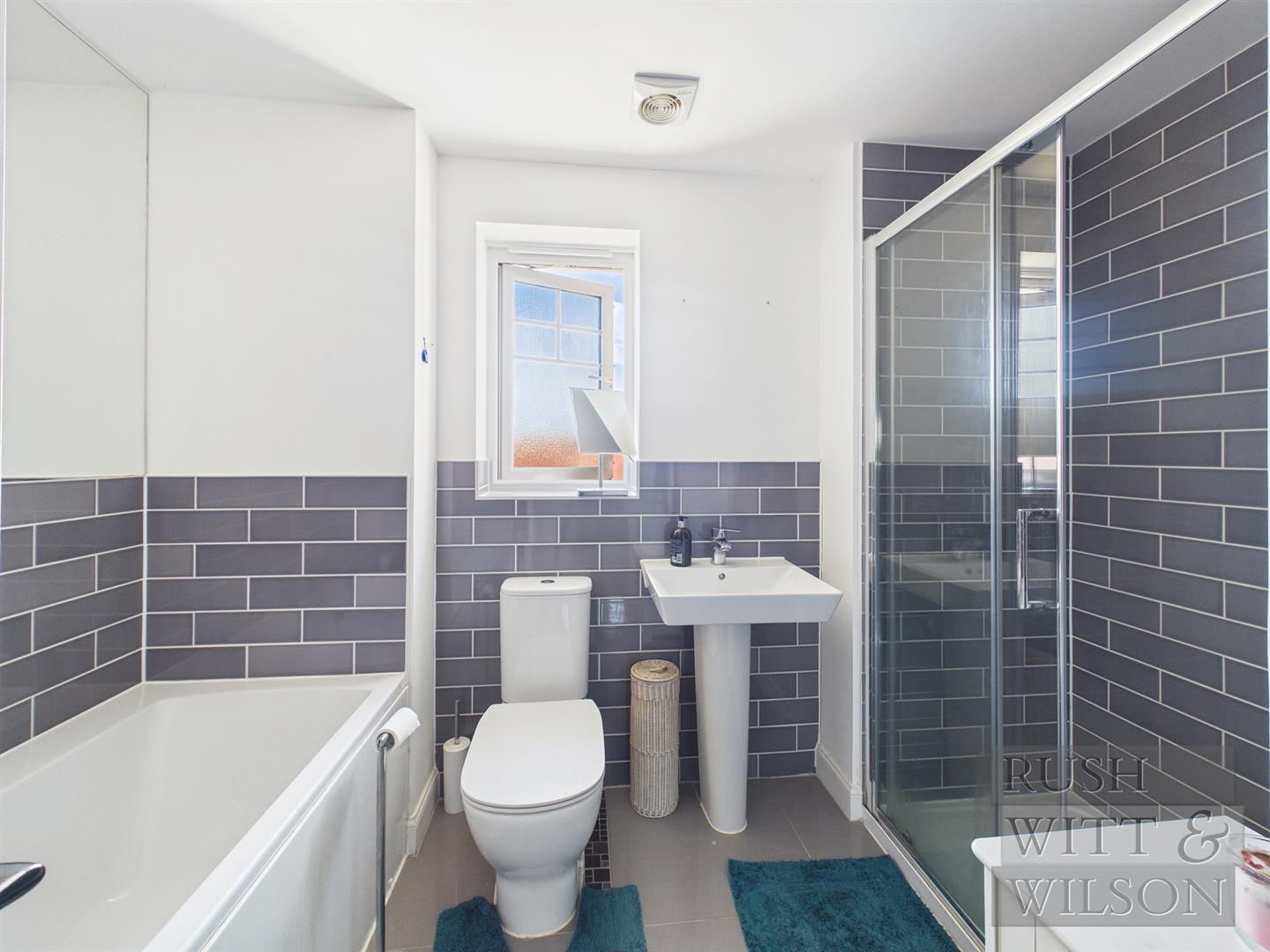 Cascades Way, Bexhill-On-Sea, photo 16