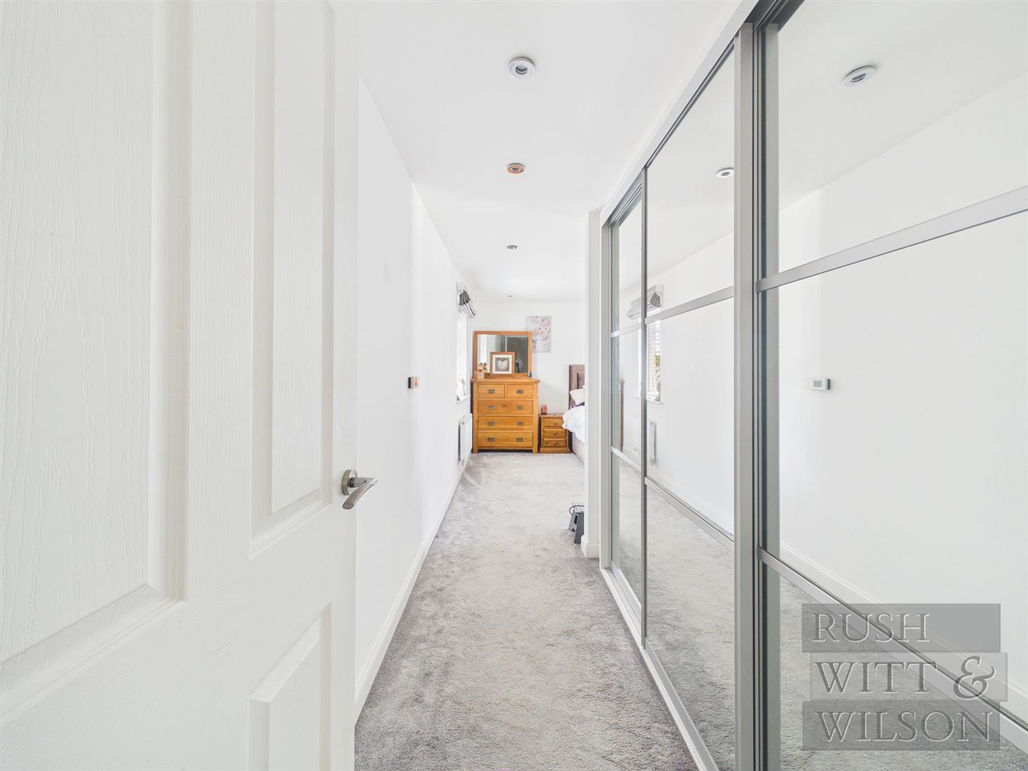 Cascades Way, Bexhill-On-Sea, photo 19