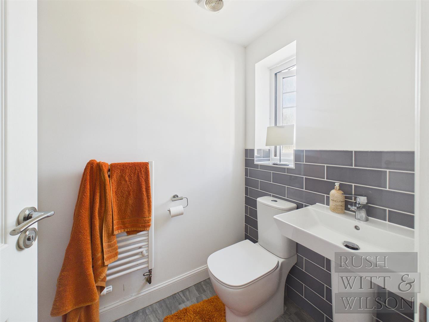 Cascades Way, Bexhill-On-Sea, photo 26