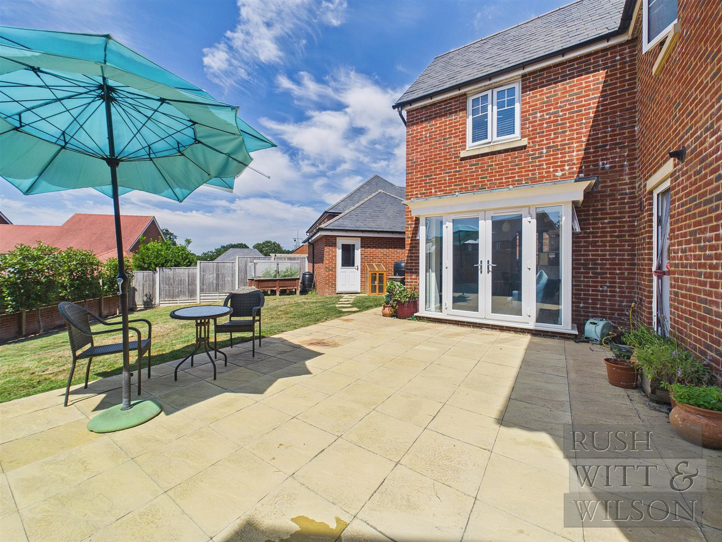 Cascades Way, Bexhill-On-Sea, photo 32