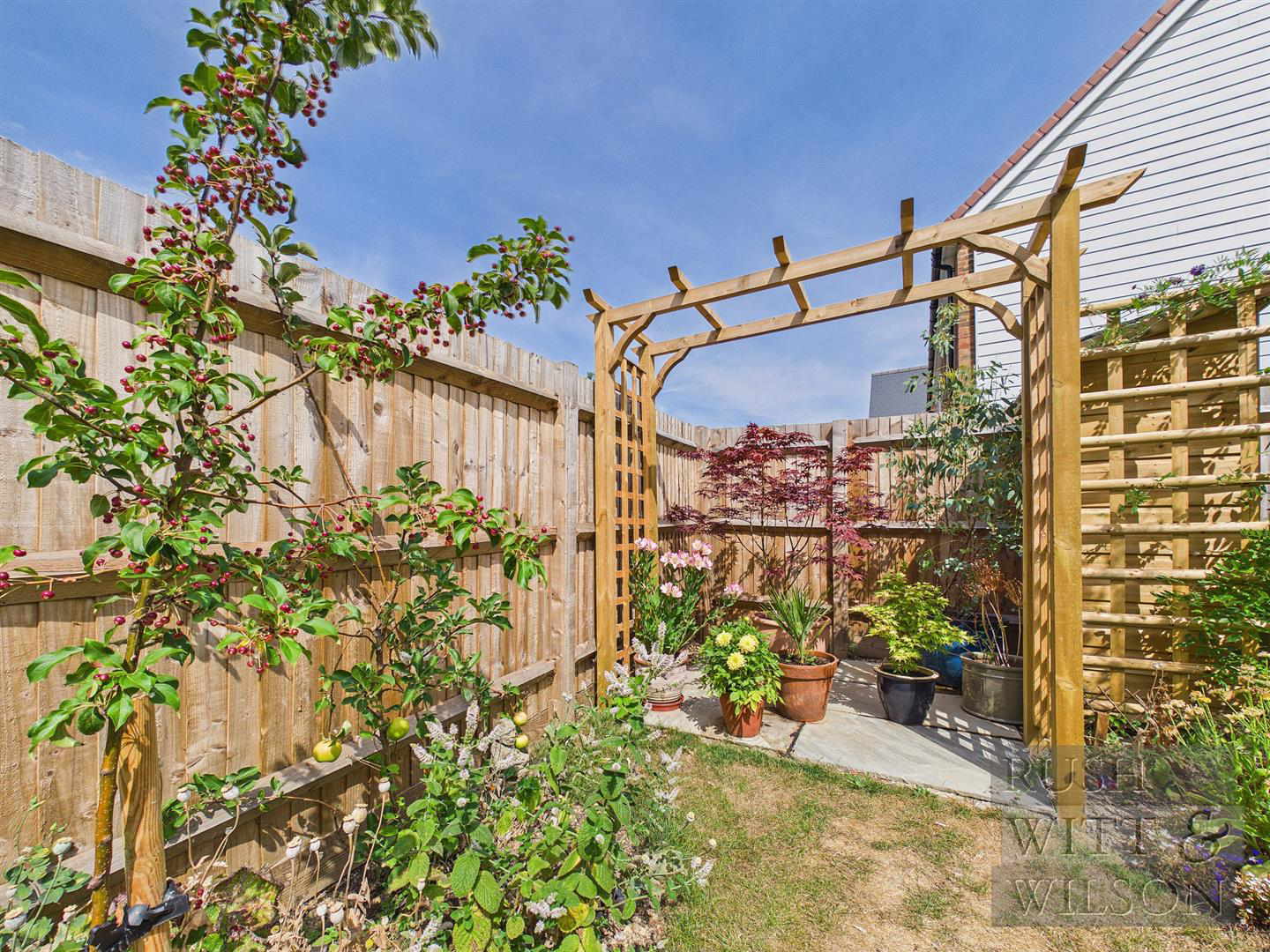 Elizabeth Gardens, Northiam, photo 20