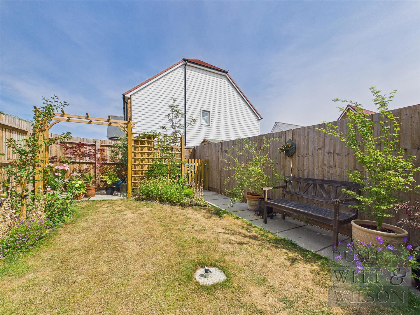 Elizabeth Gardens, Northiam, photo 17