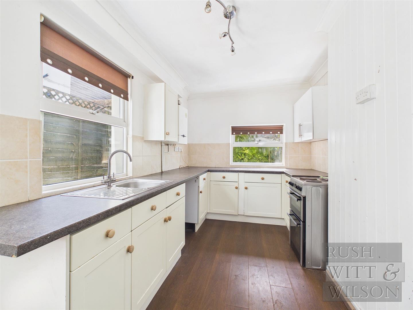 Lower South Road, St. Leonards-On-Sea, photo 4