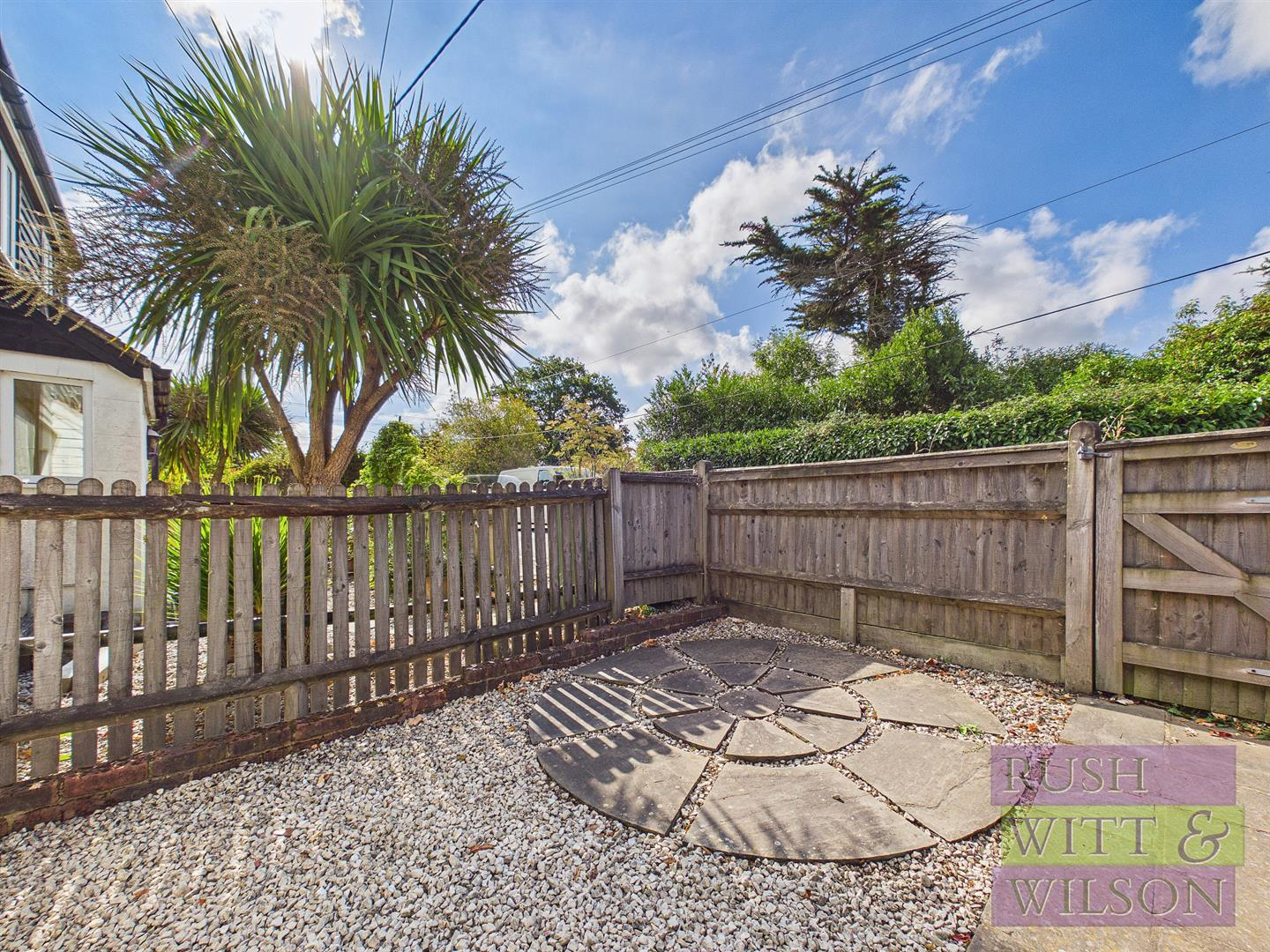 Chitcombe Road, Broad Oak, photo 28