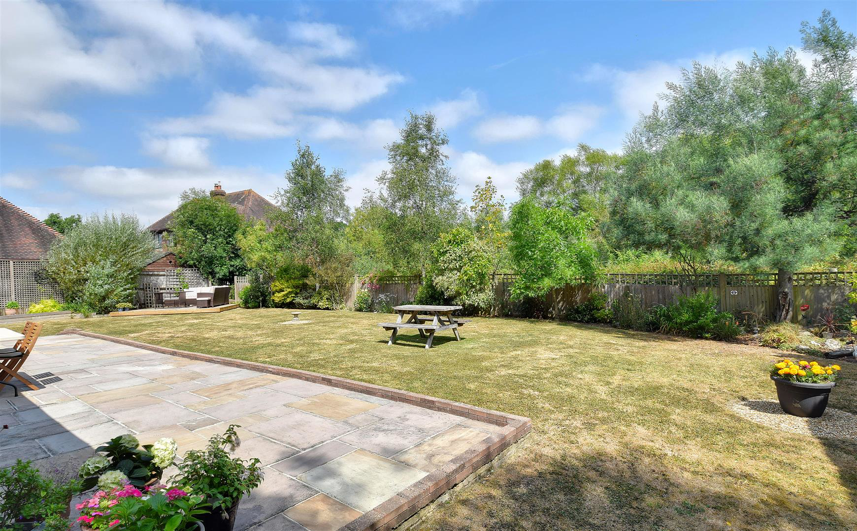 Tenterden Road, Biddenden, photo 5