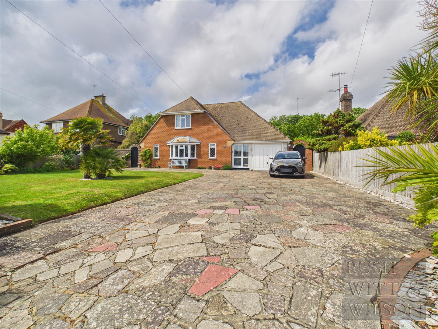 Cooden Drive, Bexhill-On-Sea