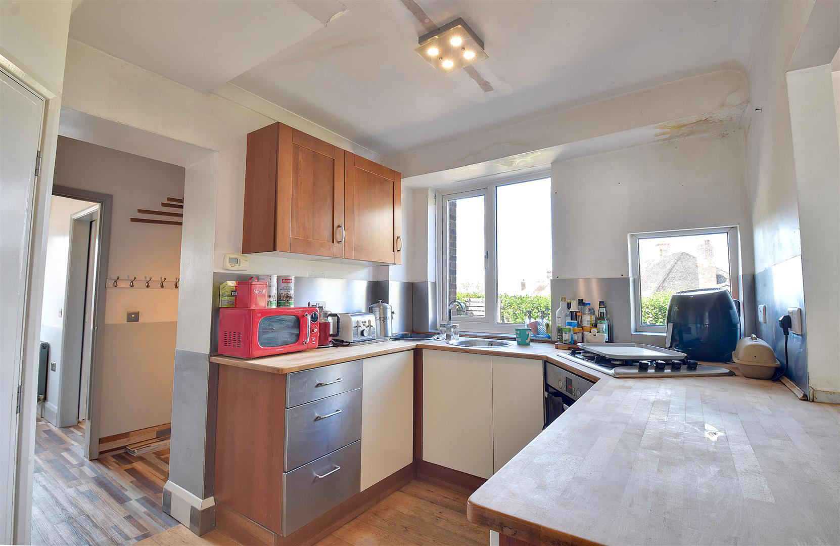 Photo 8
