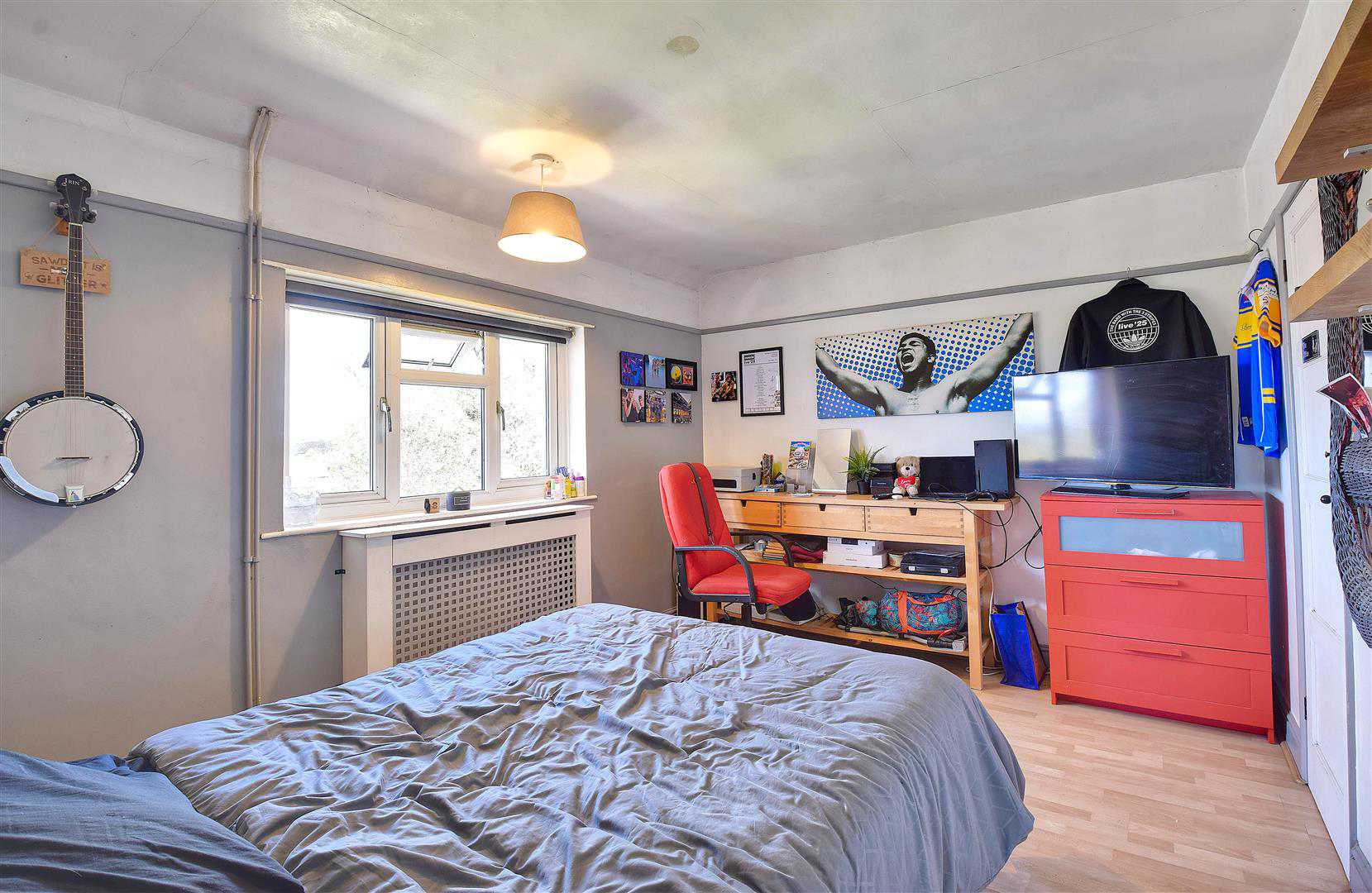 Photo 10