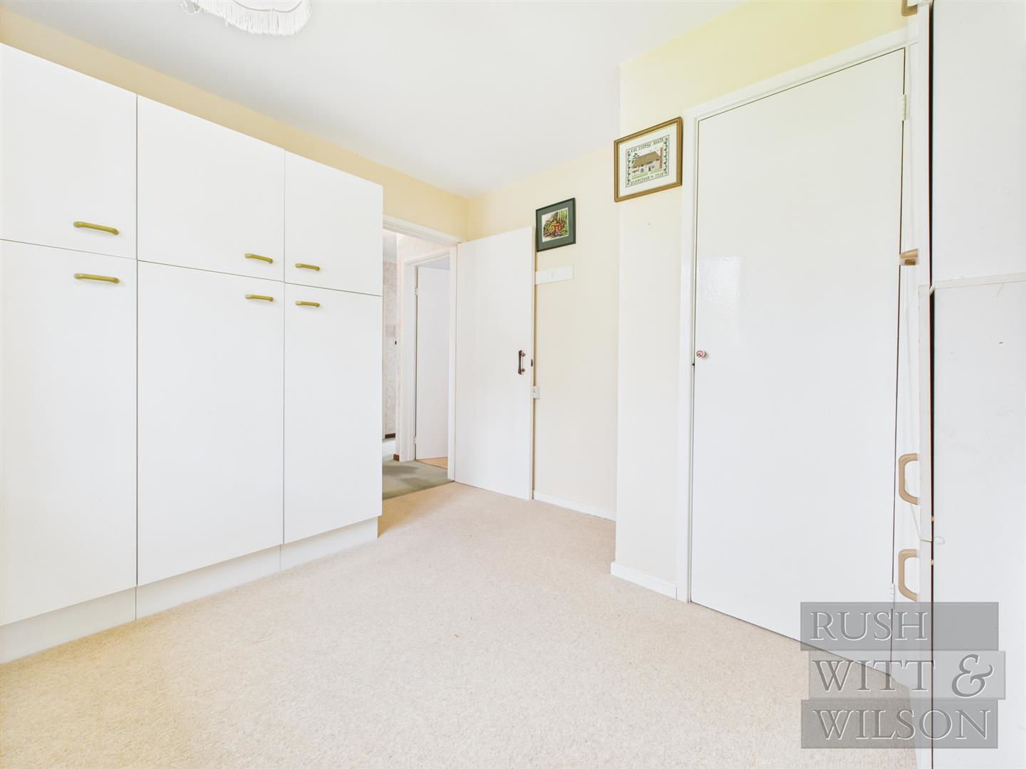 Hampden Close, Battle, photo 19
