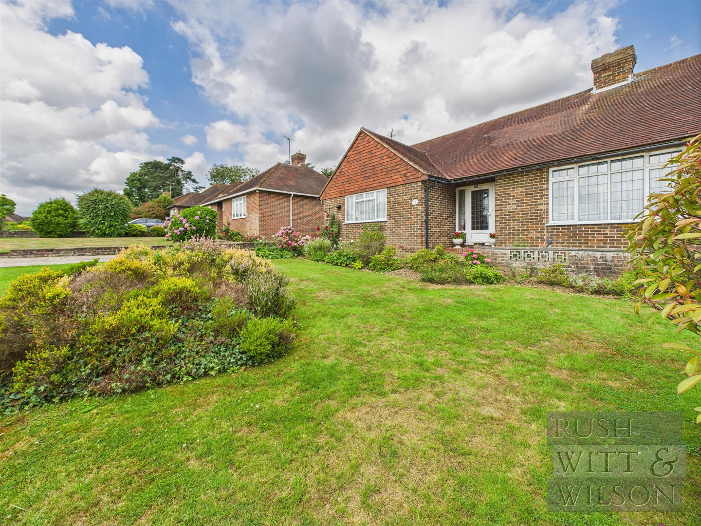 Hampden Close, Battle, photo 35
