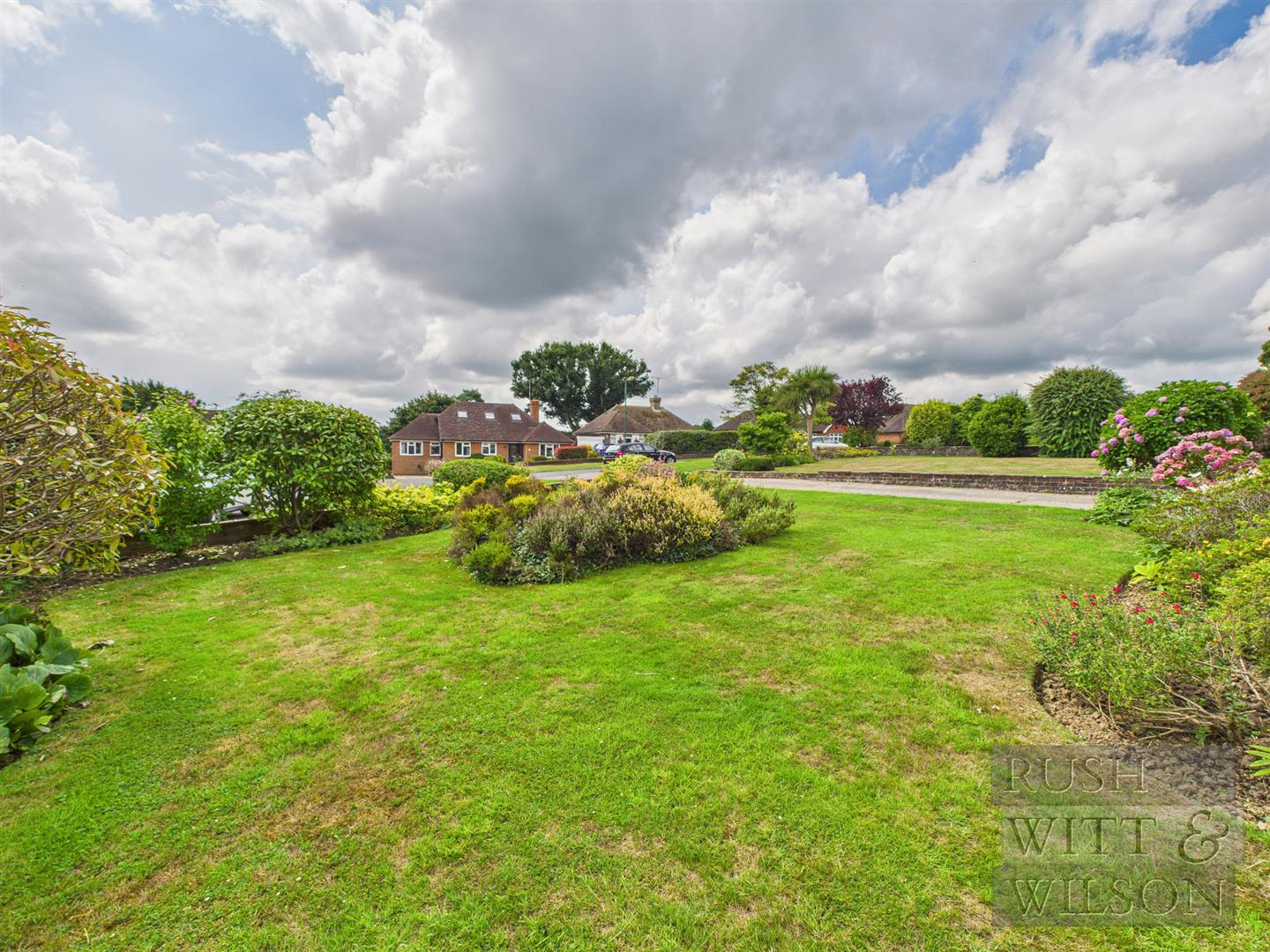 Hampden Close, Battle, photo 36