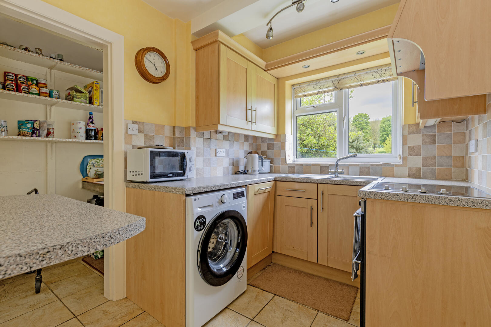 Butts Road, Great Longstone, photo 2