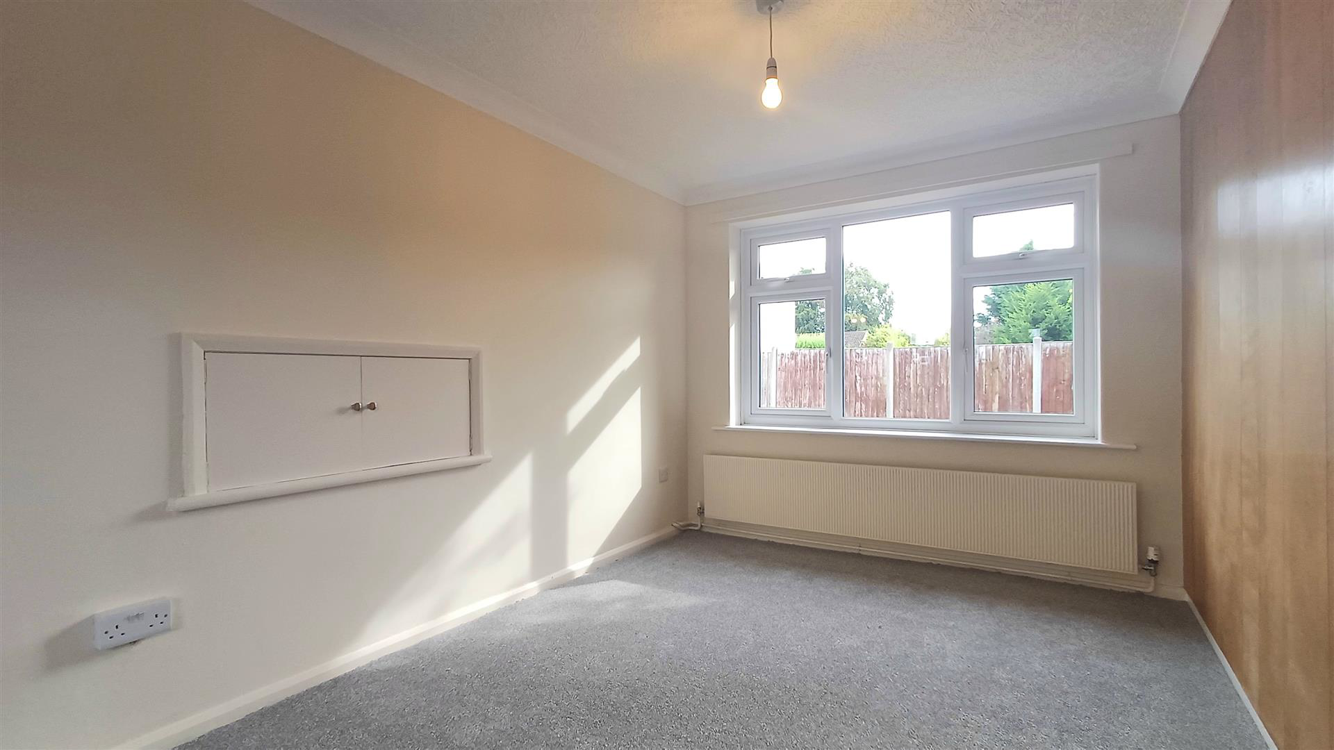 Doncaster Road, Tickhill, photo 5