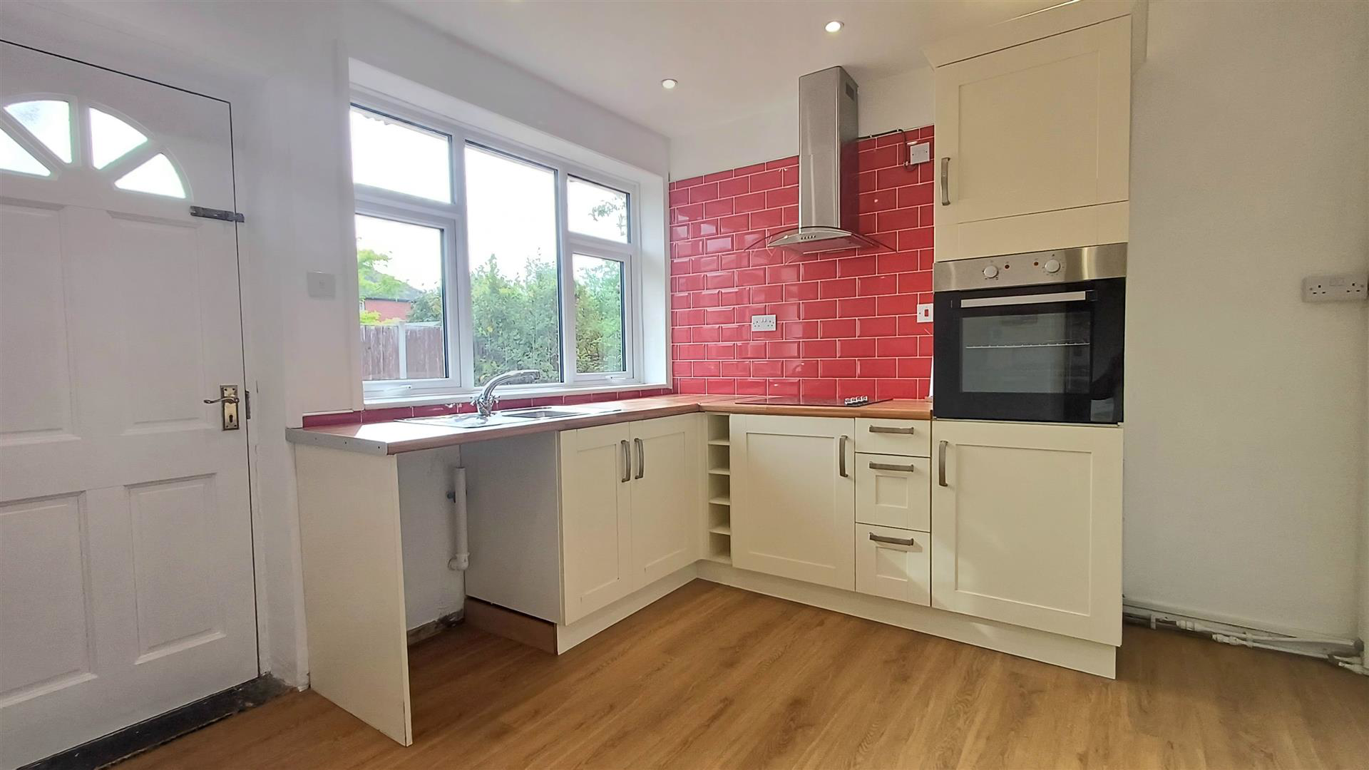 Doncaster Road, Tickhill, photo 13