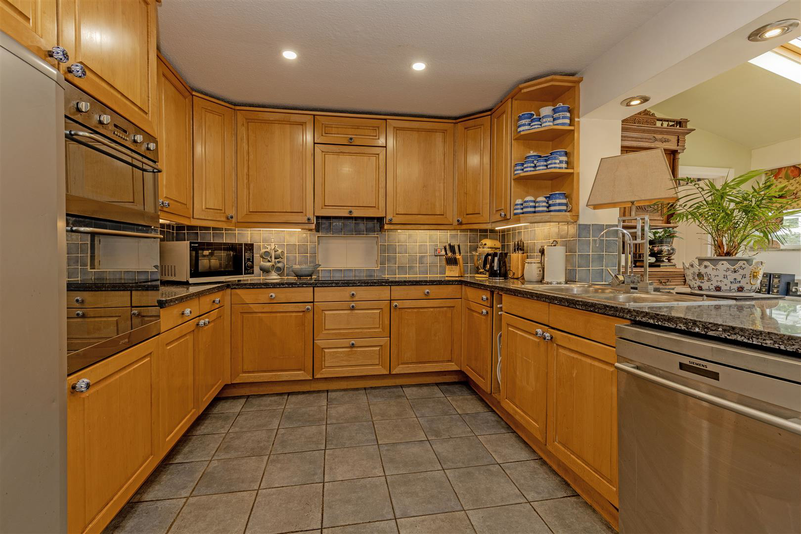 Kitchen-2.jpg
