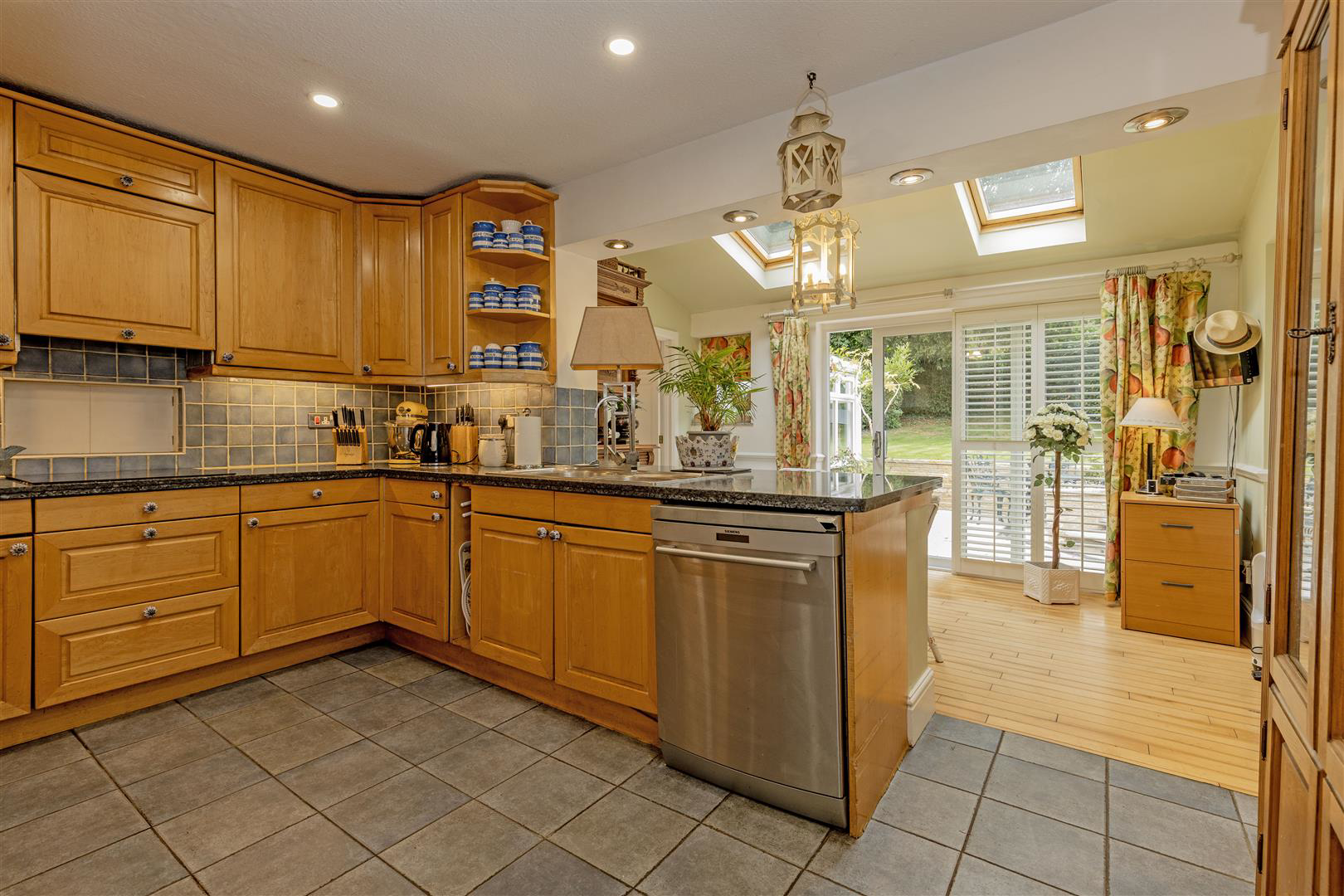 Kitchen-1.jpg