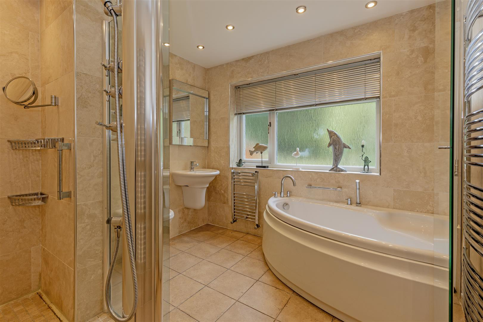 Bathroom-1.jpg