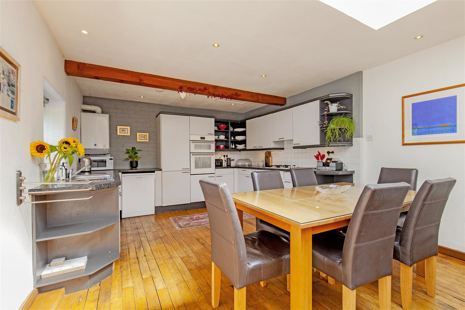 Buxton Road, Bakewell, photo 5