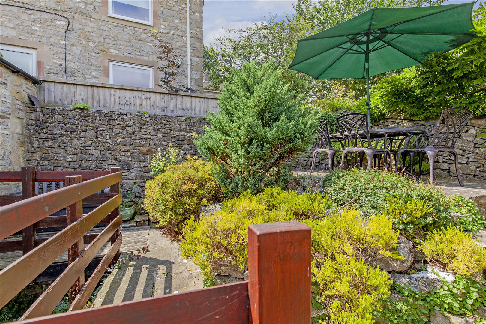 Buxton Road, Bakewell, photo 18