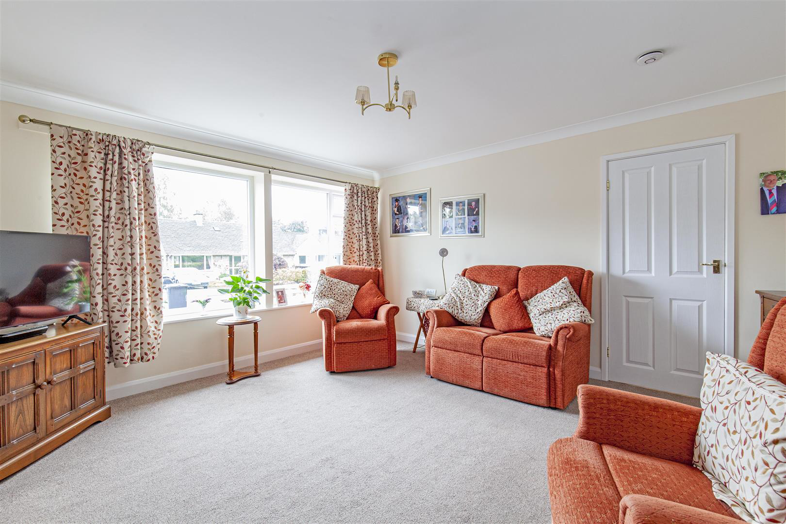 Wyedale Drive, Bakewell, photo 4