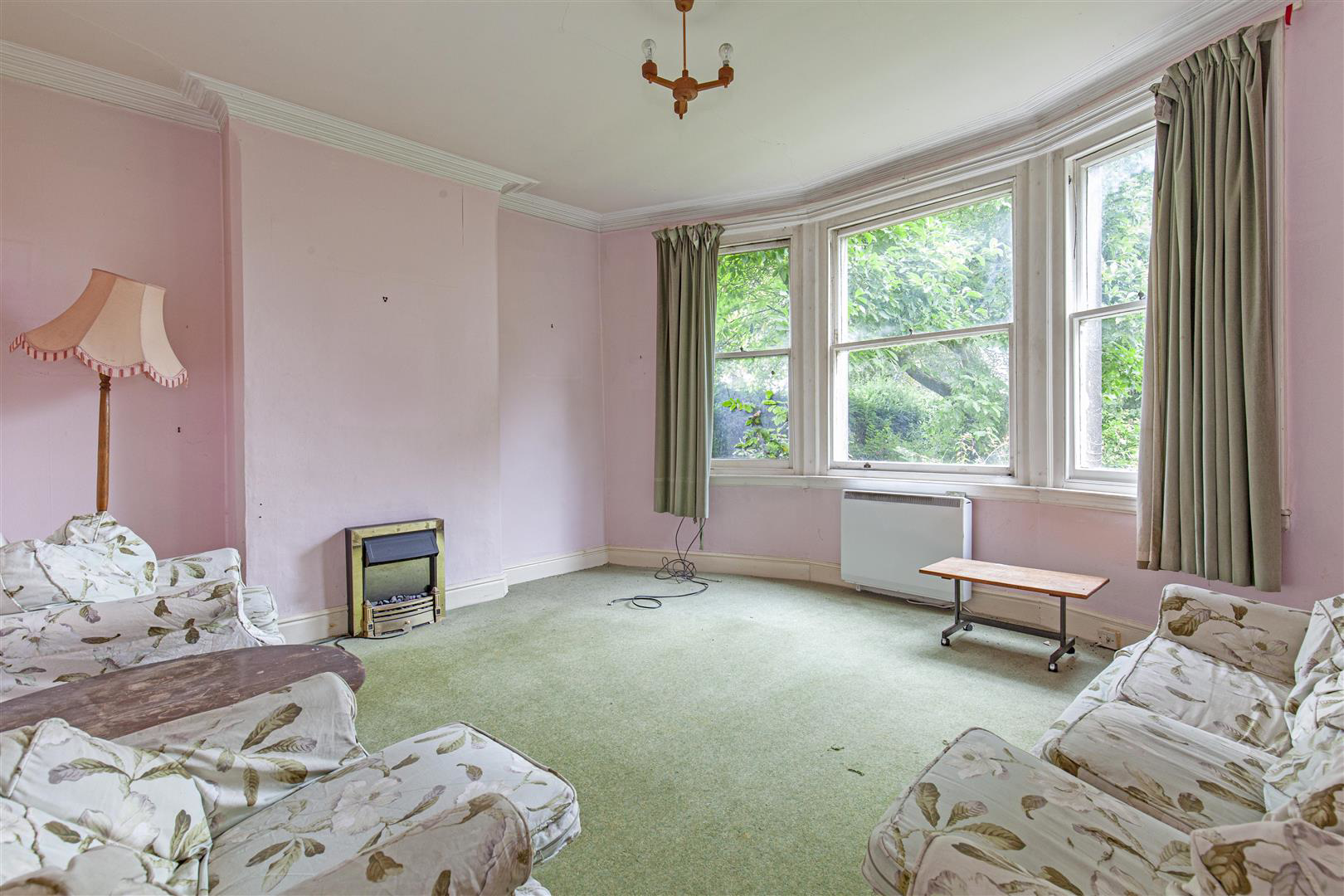 Stanedge Road, Bakewell, photo 2