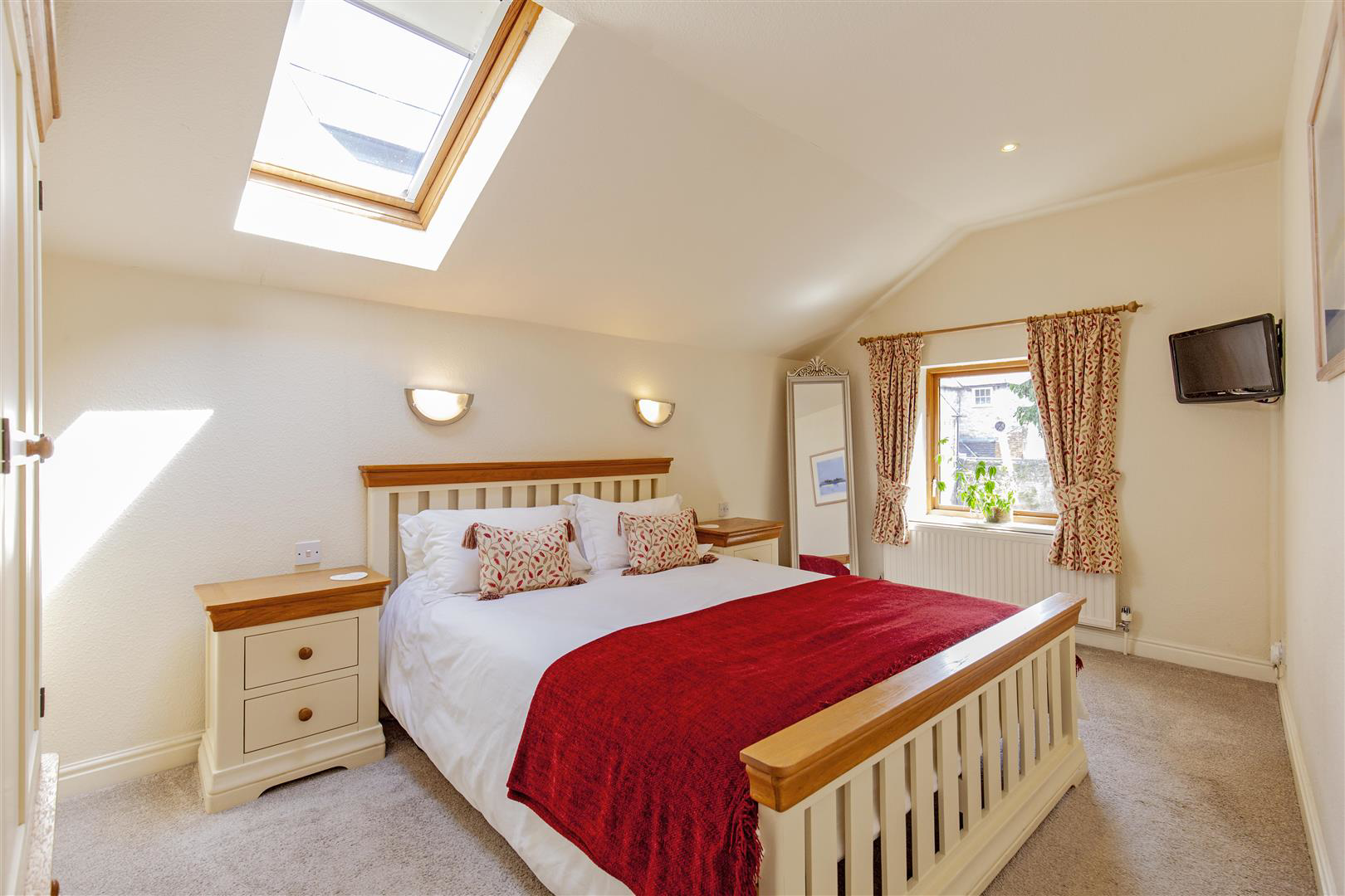 Buxton Road, Bakewell, photo 10