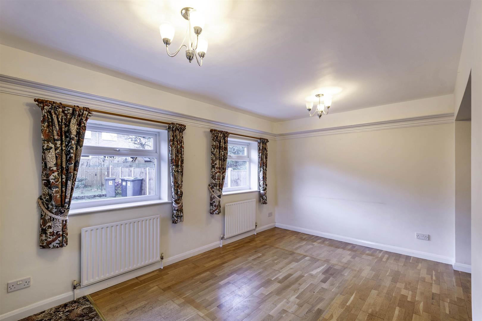 Wyedale Crescent, Bakewell, photo 5