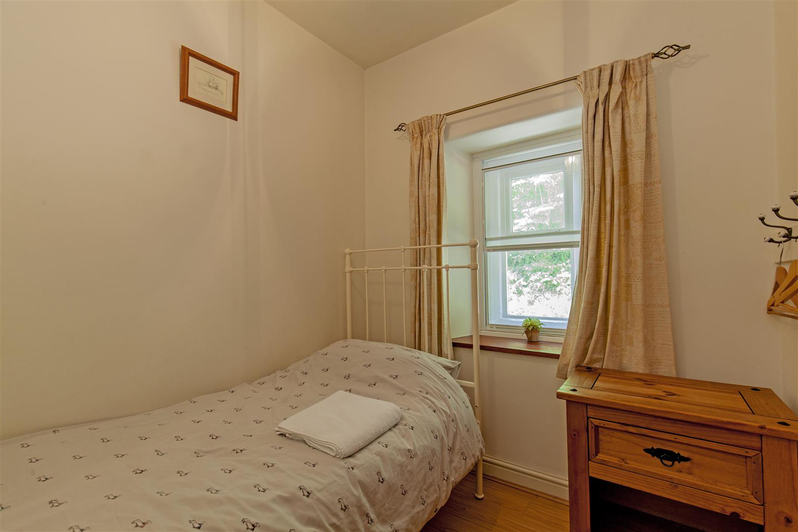 Middle Row, Cressbrook, Buxton, photo 10