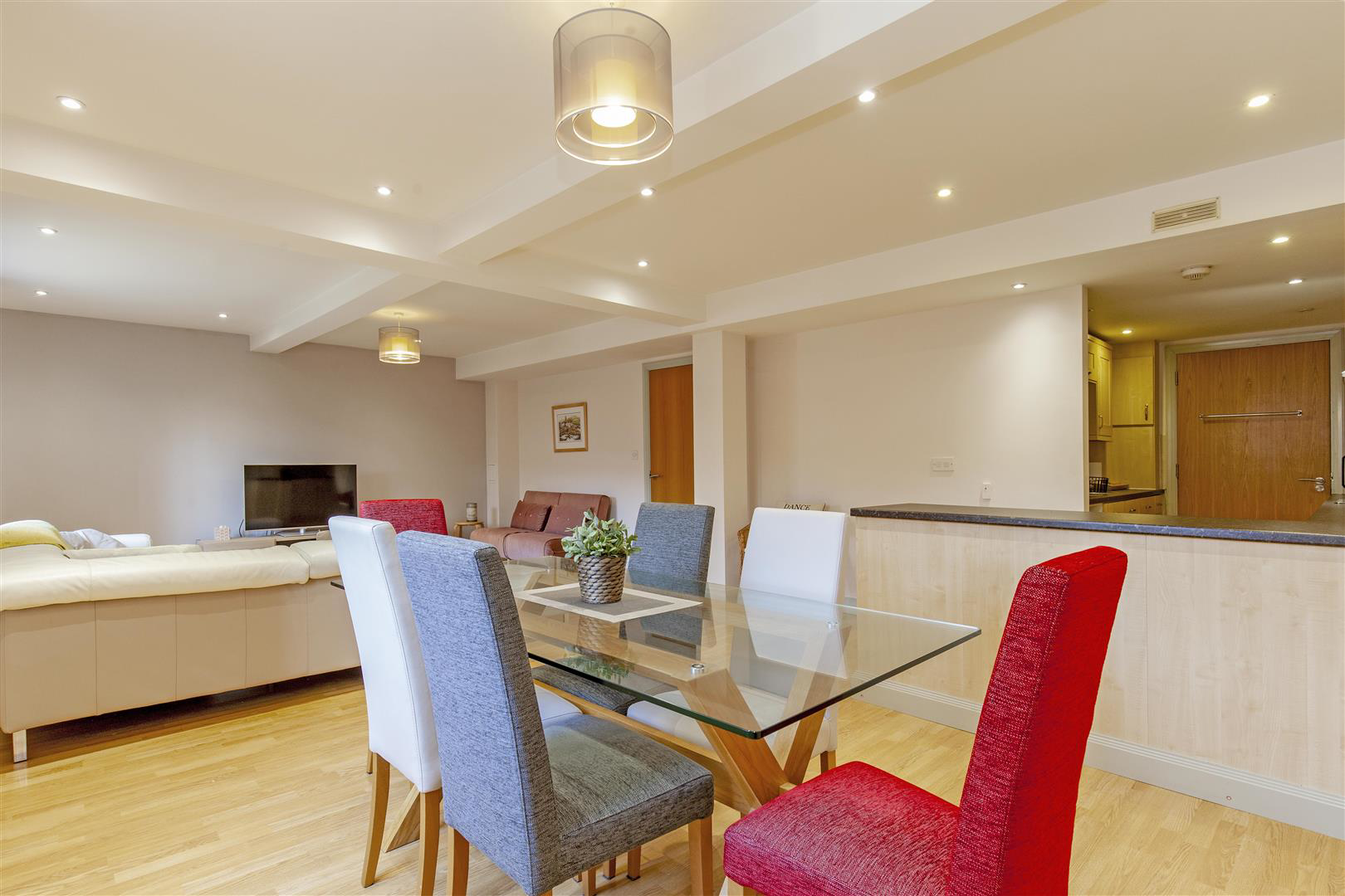 Ashopton Road, Bamford, Hope Valley, photo 7