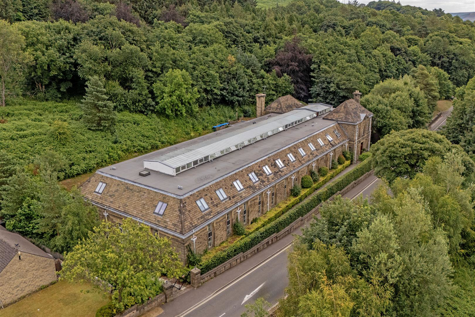 Ashopton Road, Bamford, Hope Valley, photo 26