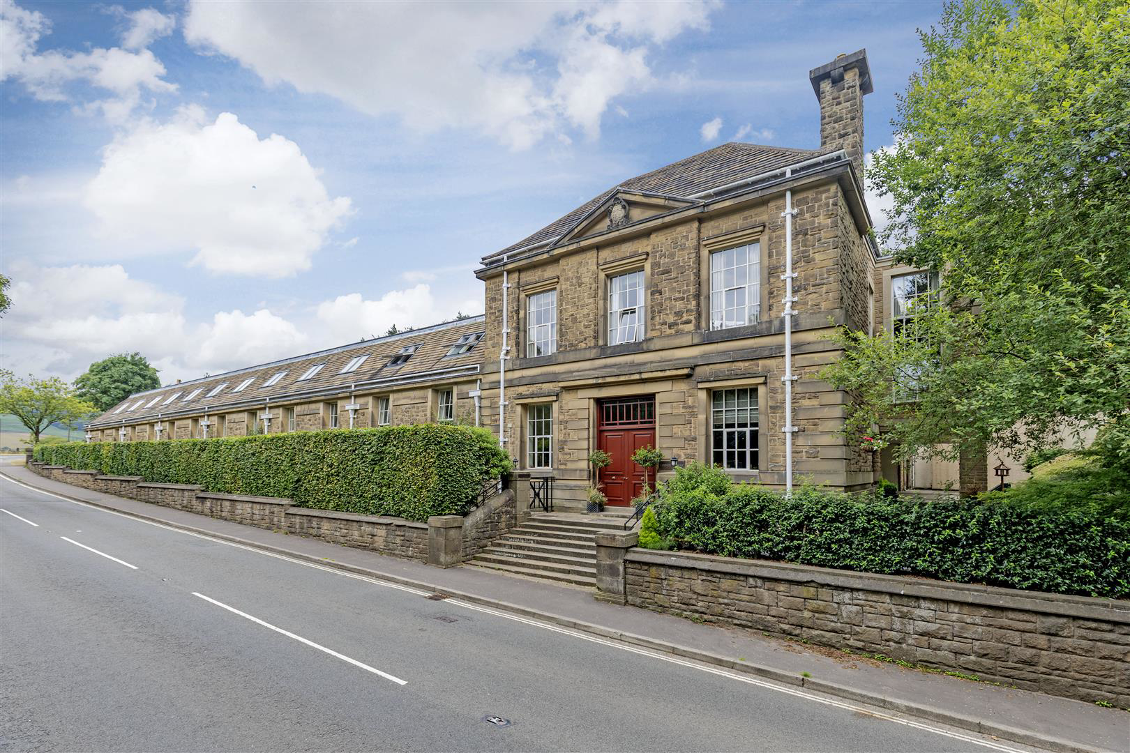 Ashopton Road, Bamford, Hope Valley, photo 29