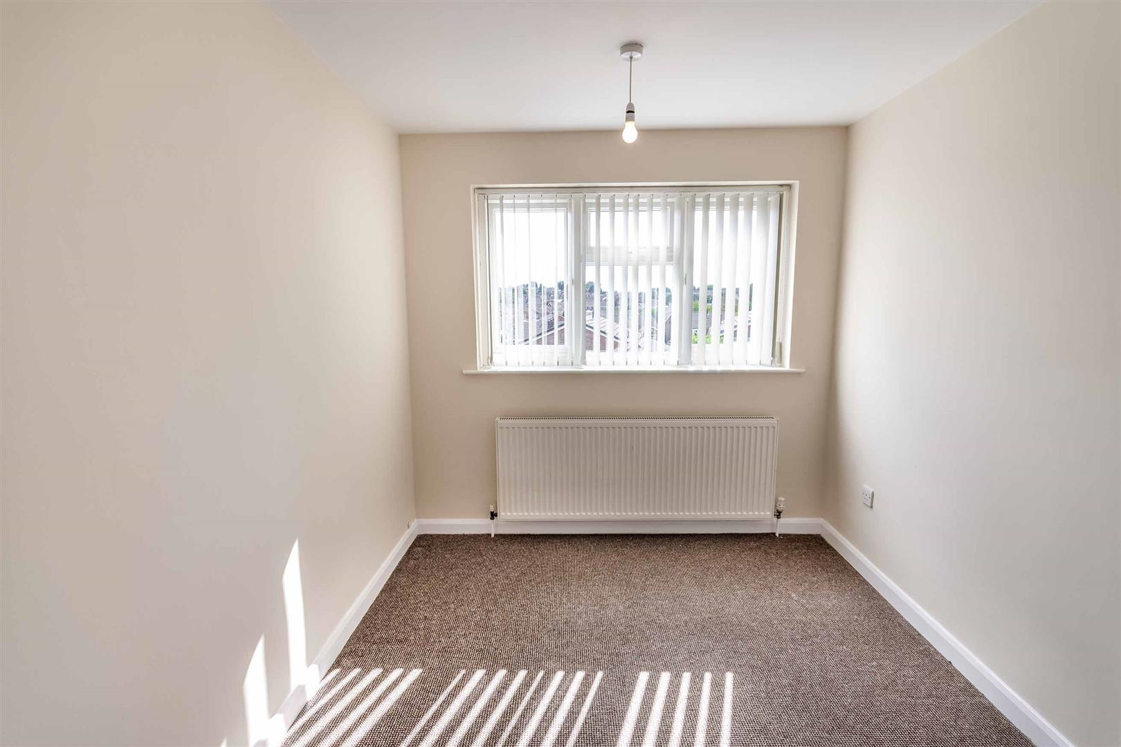 Holyrood Rise, Bramley, Rotherham, photo 17