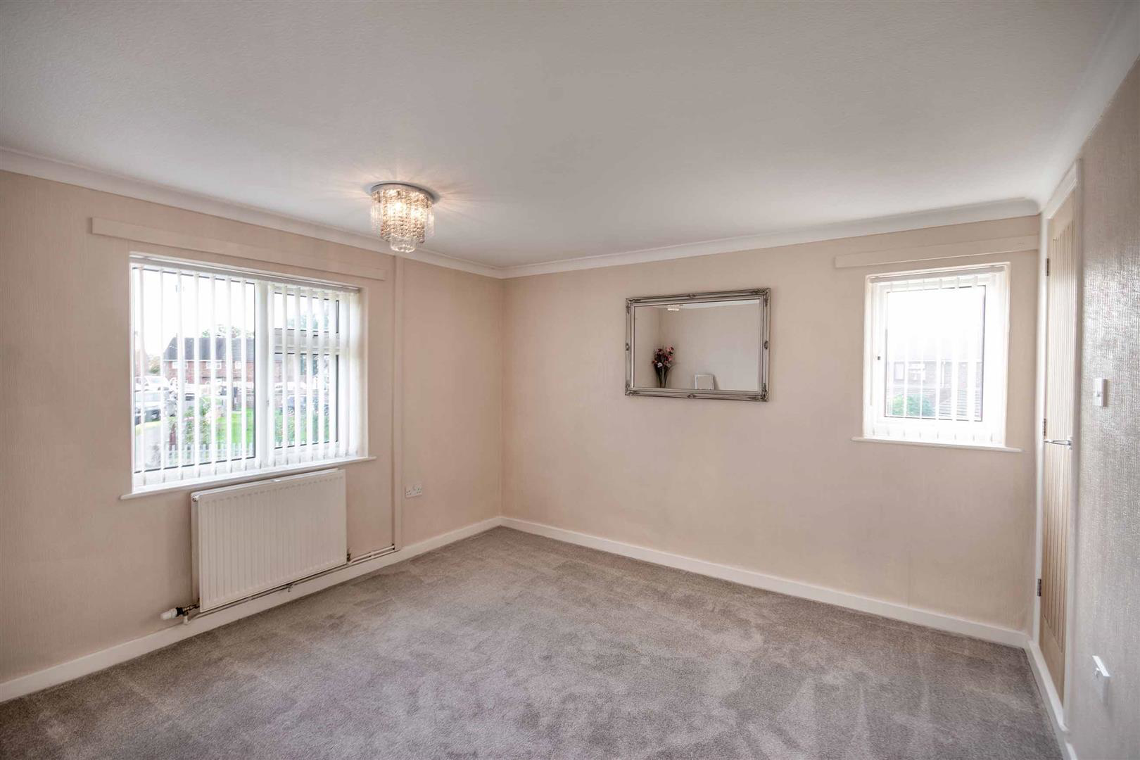 Rowena Drive, Thurcroft, Rotherham, photo 8