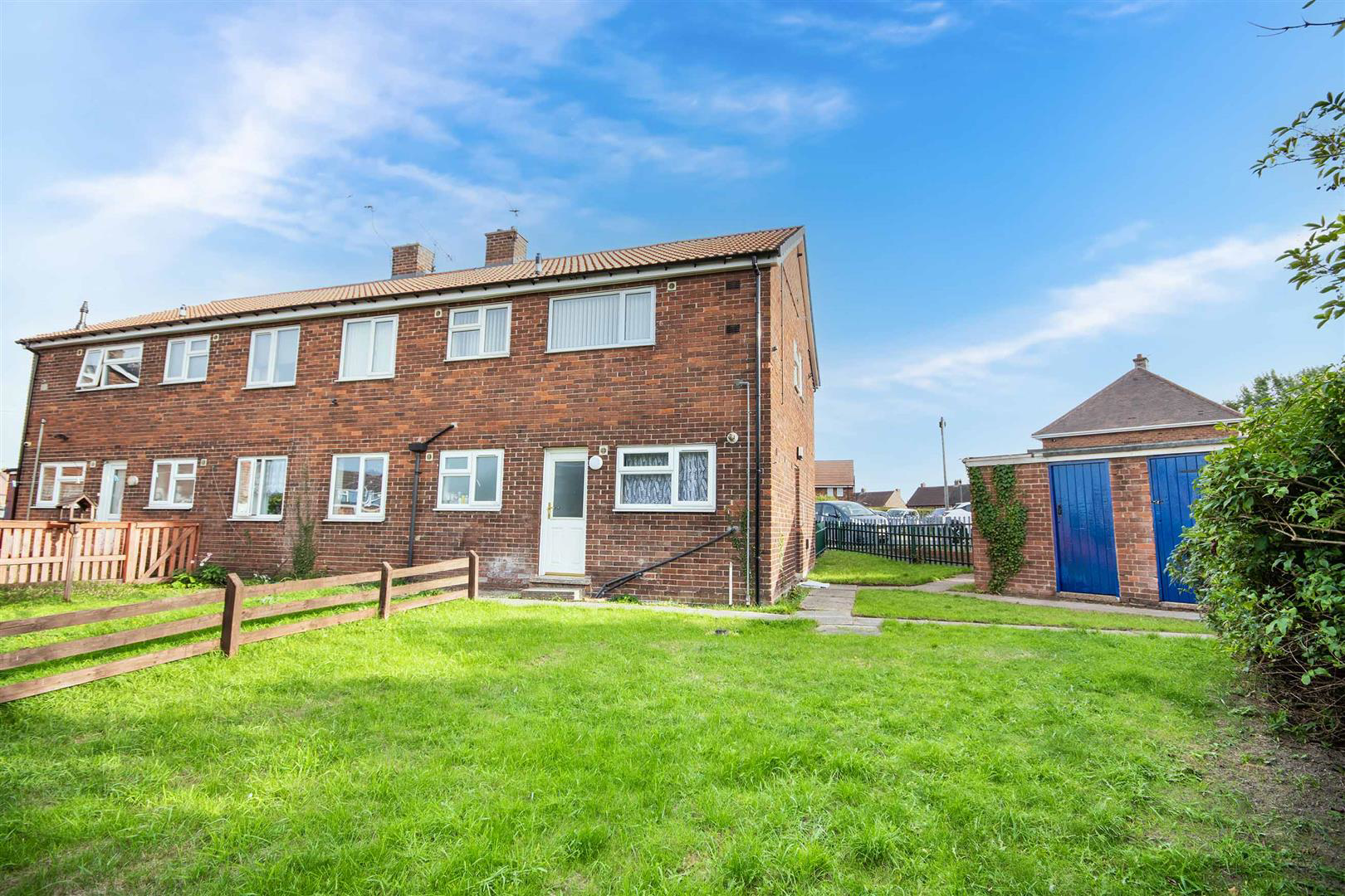Rowena Drive, Thurcroft, Rotherham, photo 14