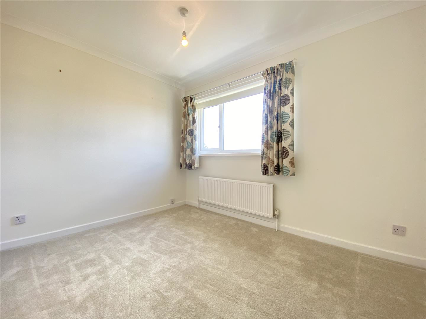 Saffron Crescent, Tickhill, Doncaster, photo 13