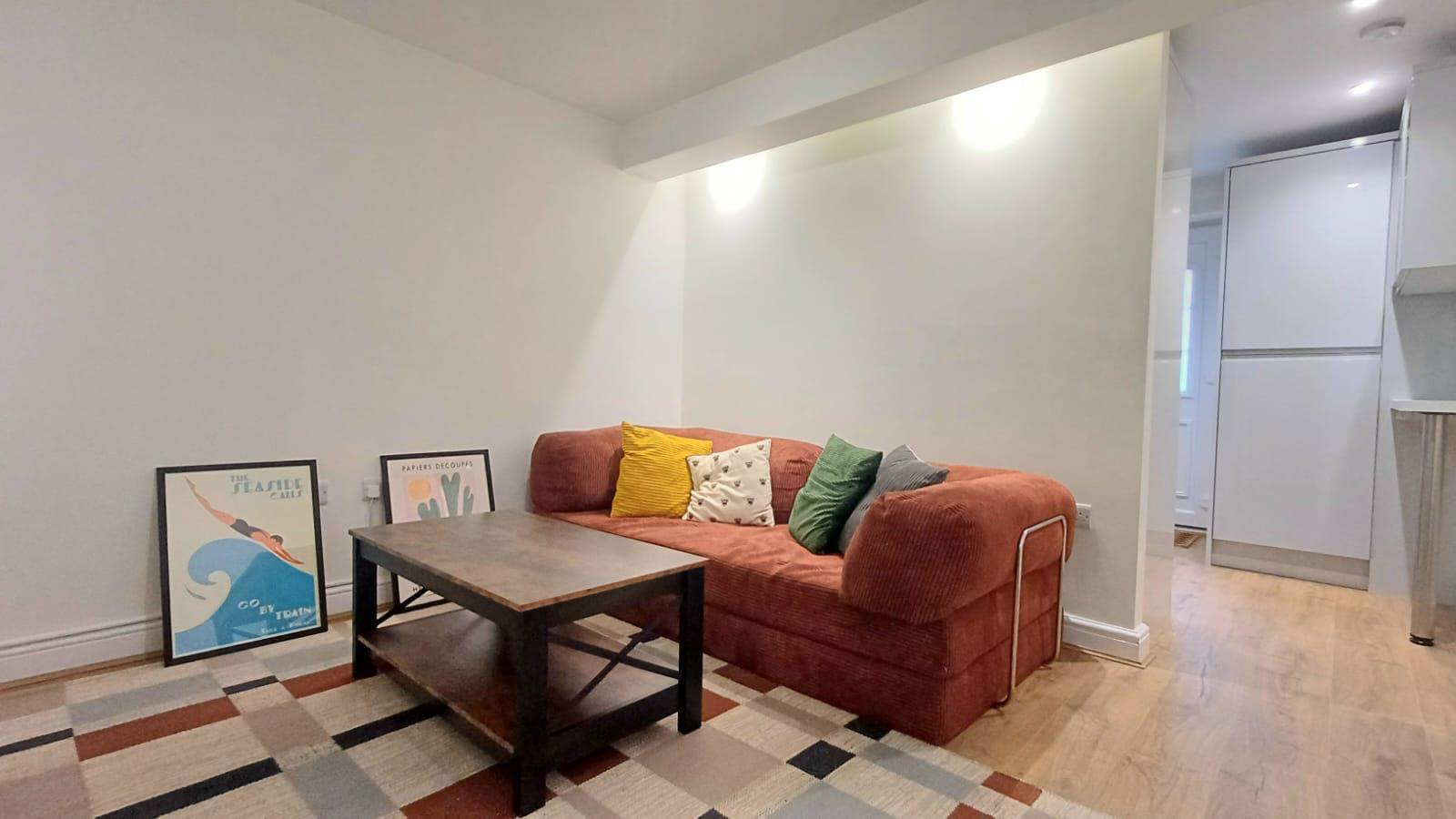 Rivelin Road, Sheffield, photo 7