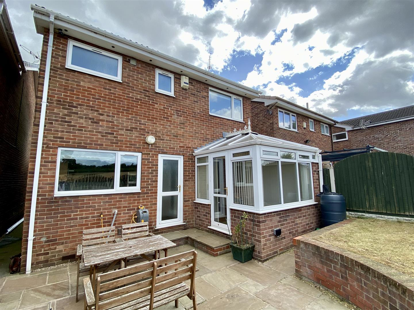 Saffron Crescent, Tickhill, Doncaster, photo 22