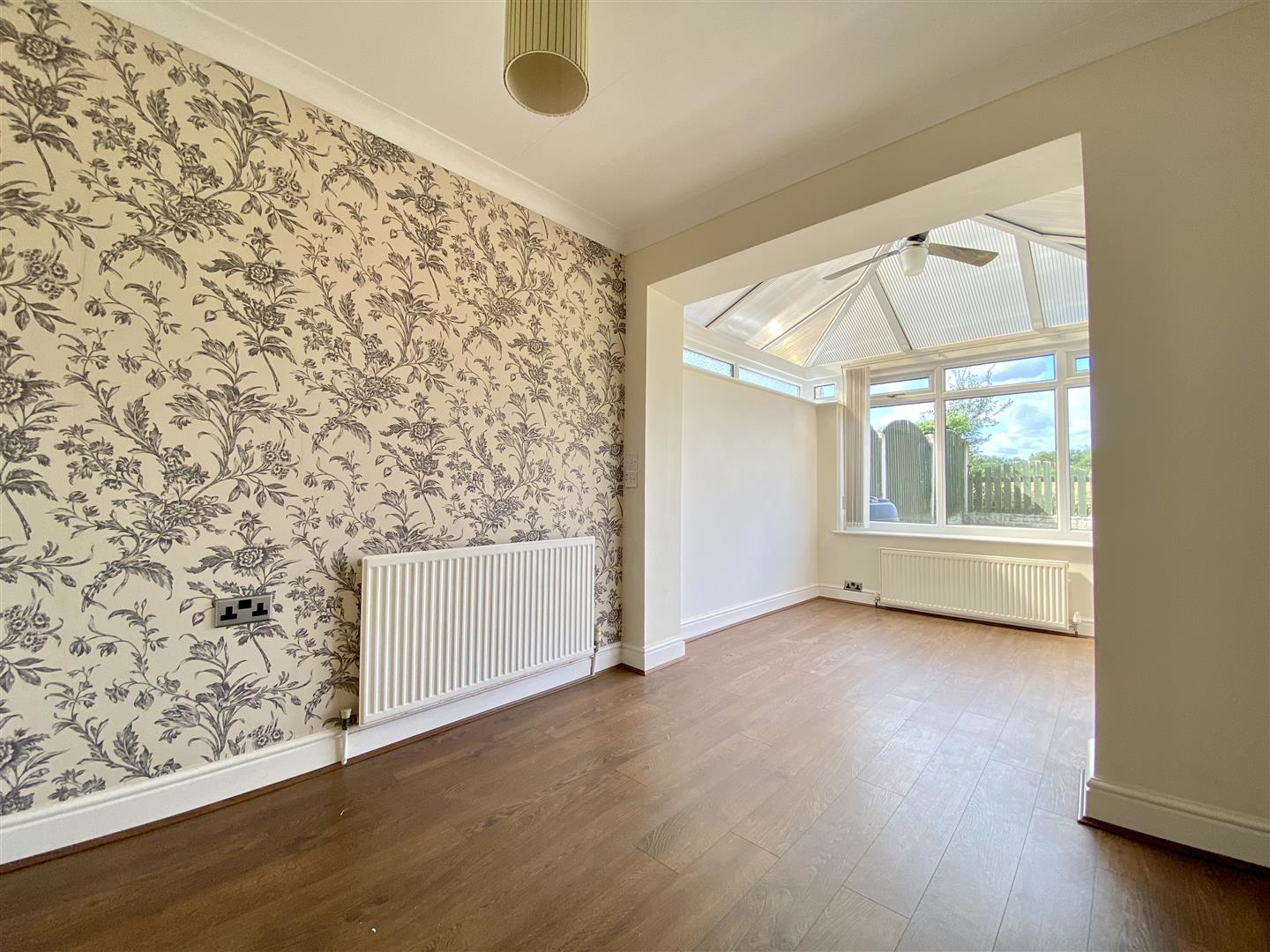 Saffron Crescent, Tickhill, Doncaster, photo 7